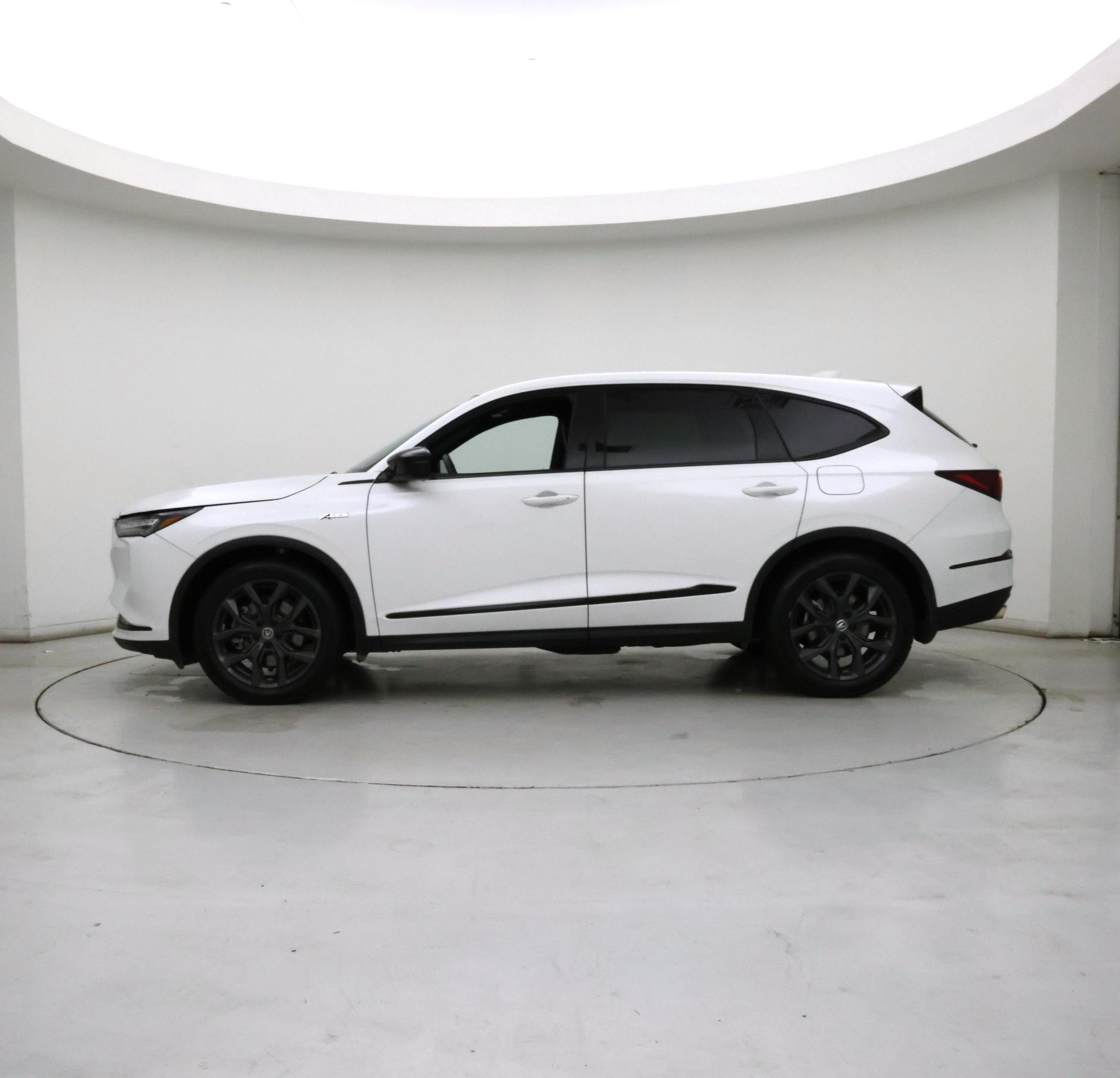 Thumbnail: 2022 Acura MDX - 3