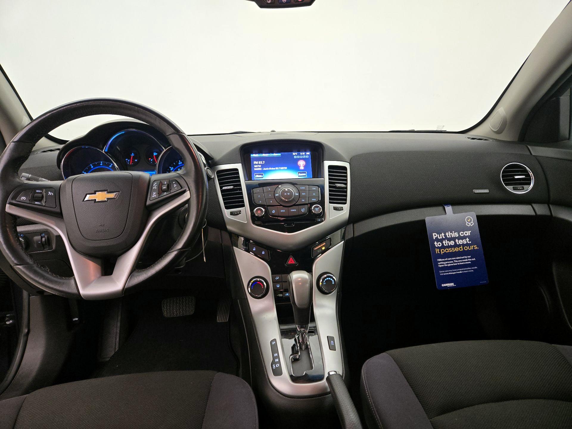 Thumbnail: 2014 Chevrolet Cruze - 9