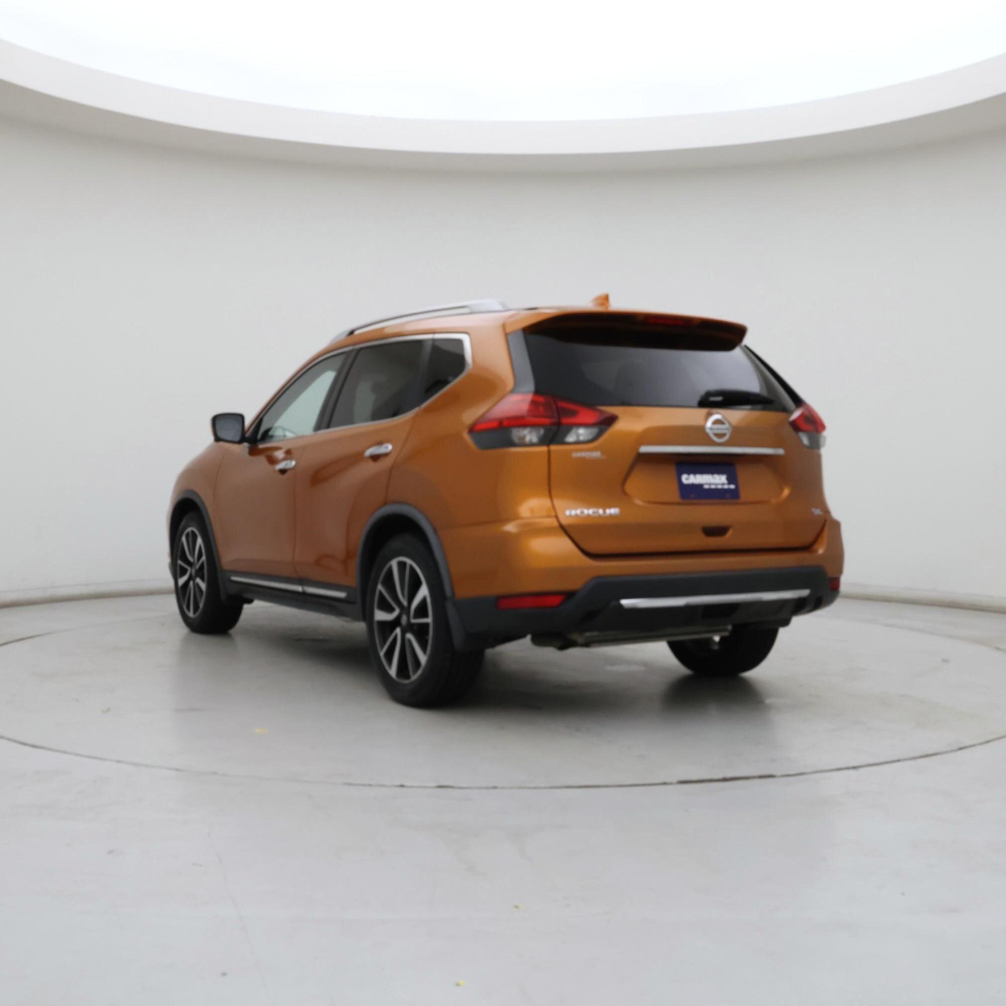 Thumbnail: 2017 Nissan Rogue - 2