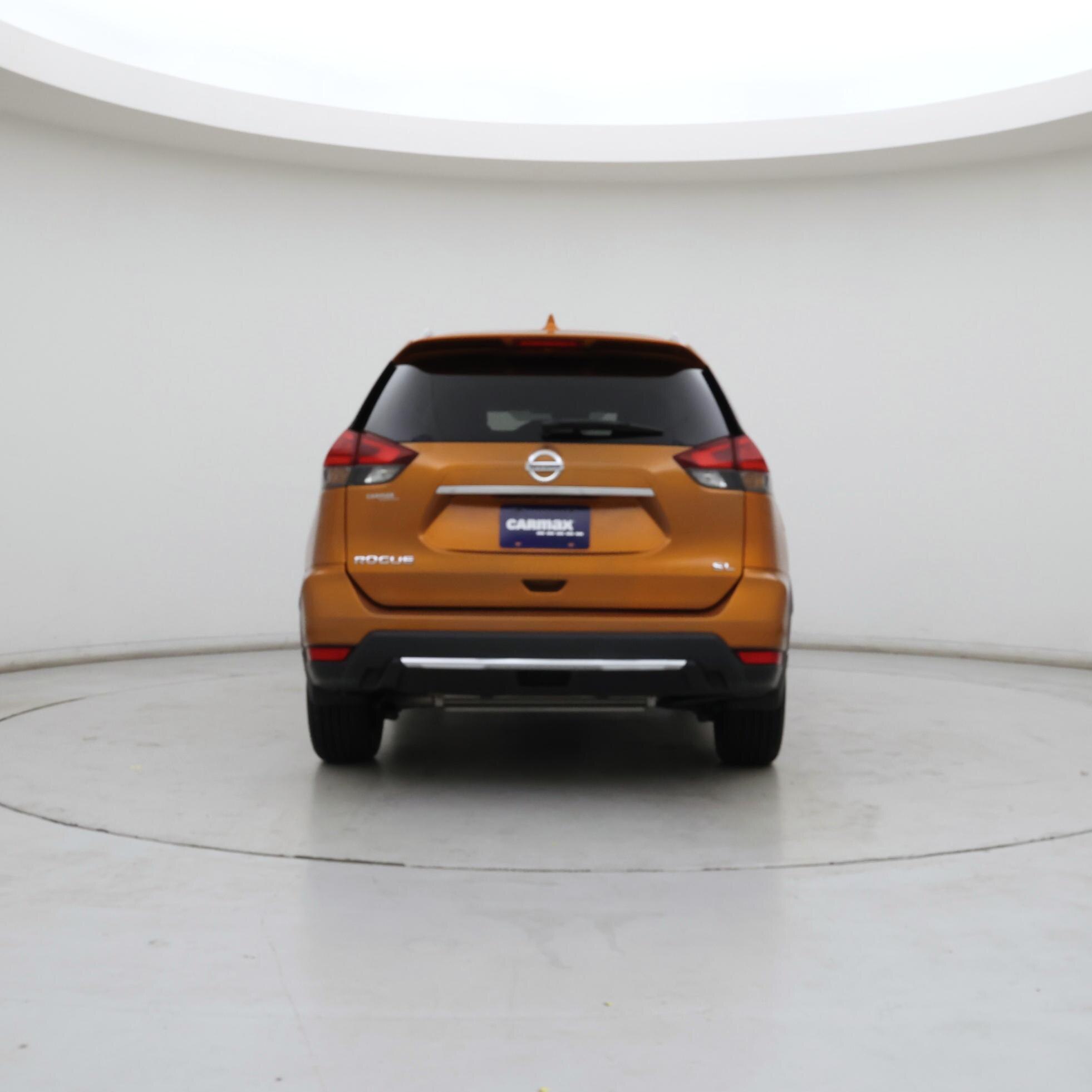 Thumbnail: 2017 Nissan Rogue - 6