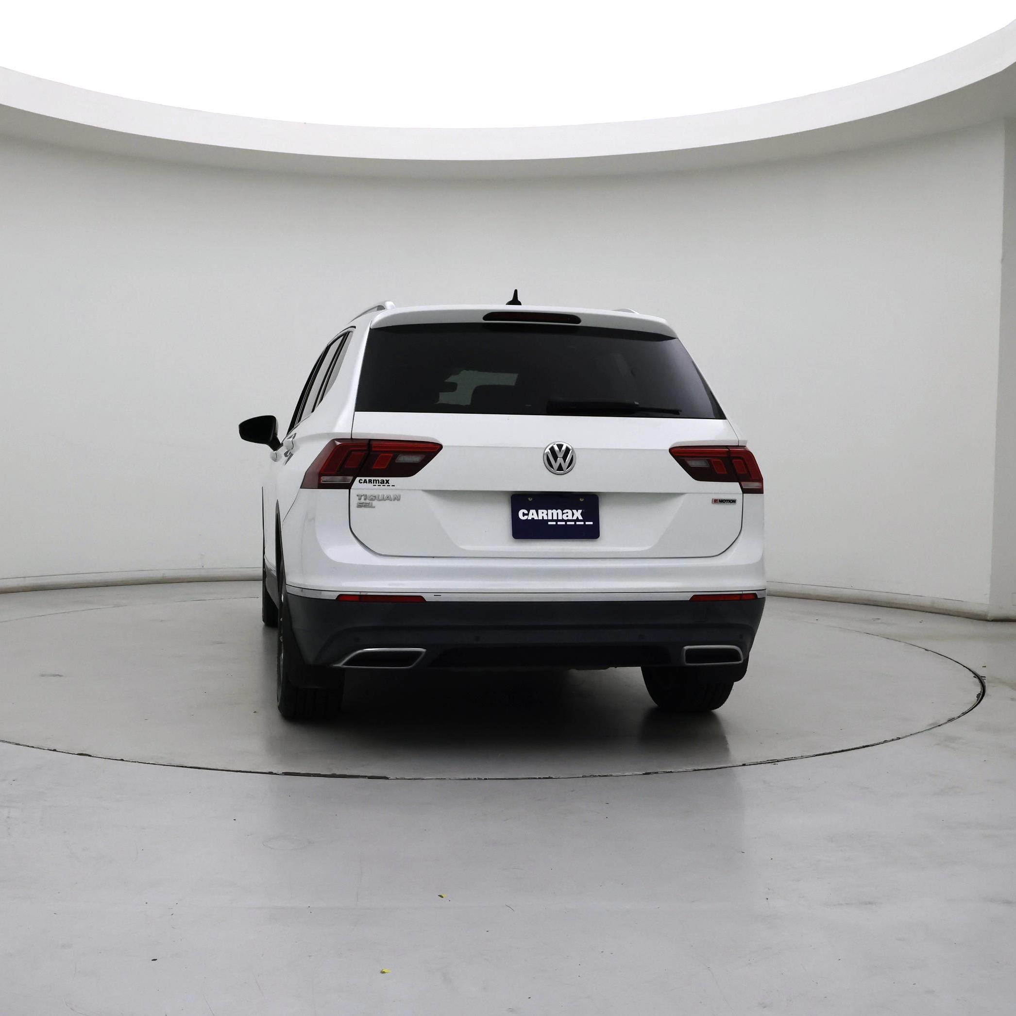 Thumbnail: 2019 Volkswagen Tiguan - 6