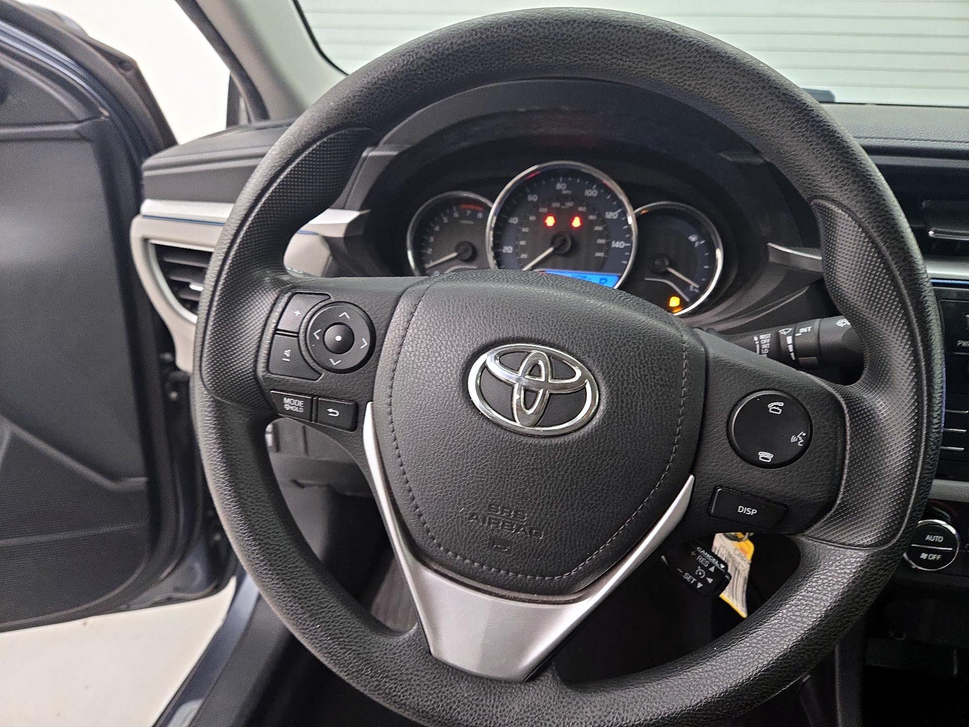 Thumbnail: 2014 Toyota Corolla - 10