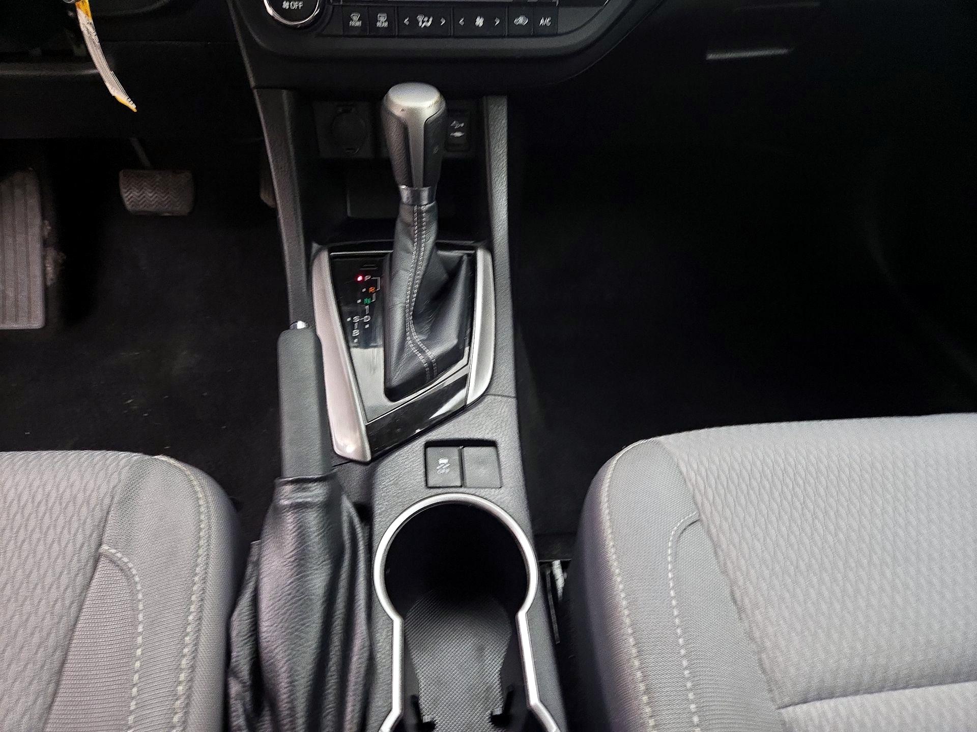 Thumbnail: 2014 Toyota Corolla - 17