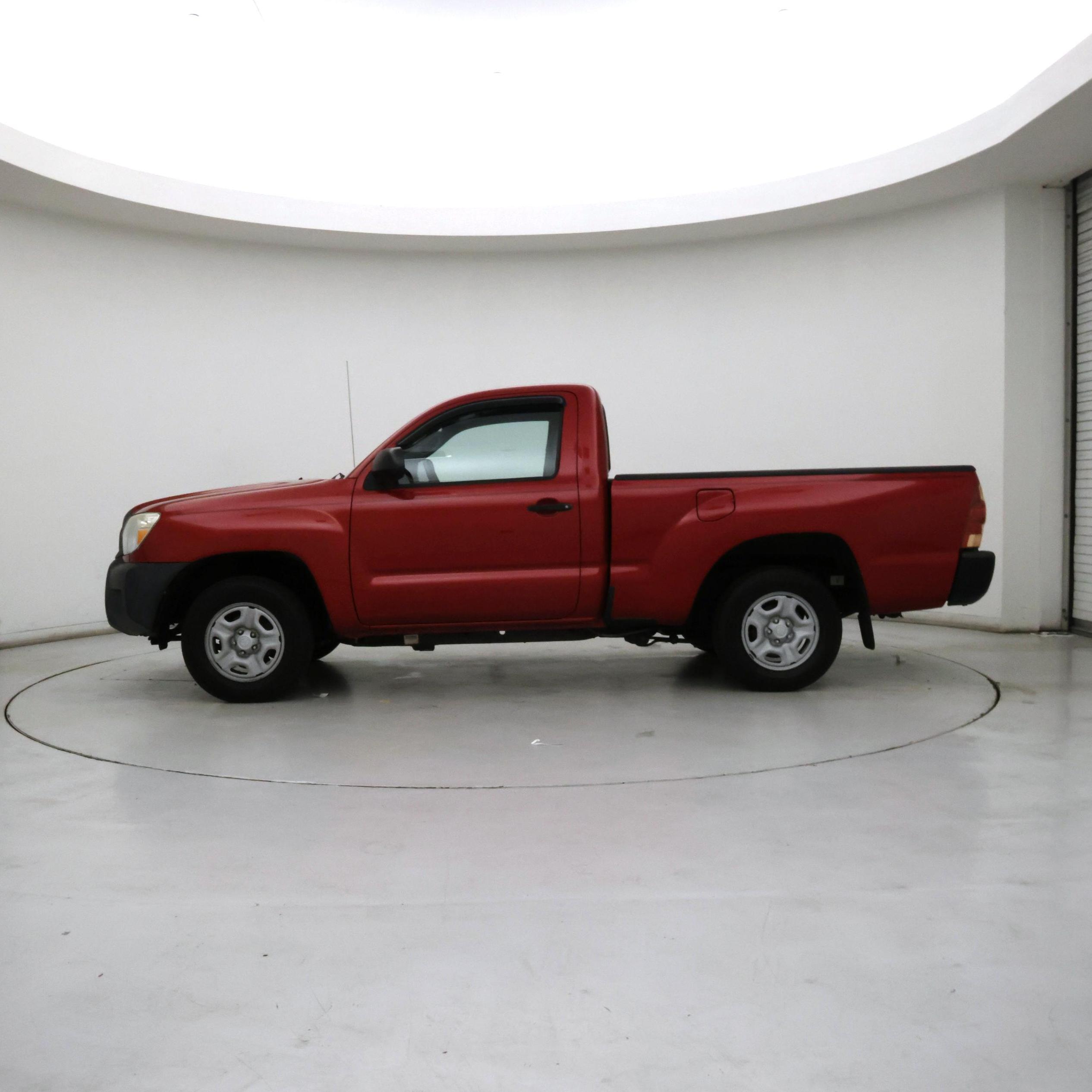 Thumbnail: 2013 Toyota Tacoma - 3