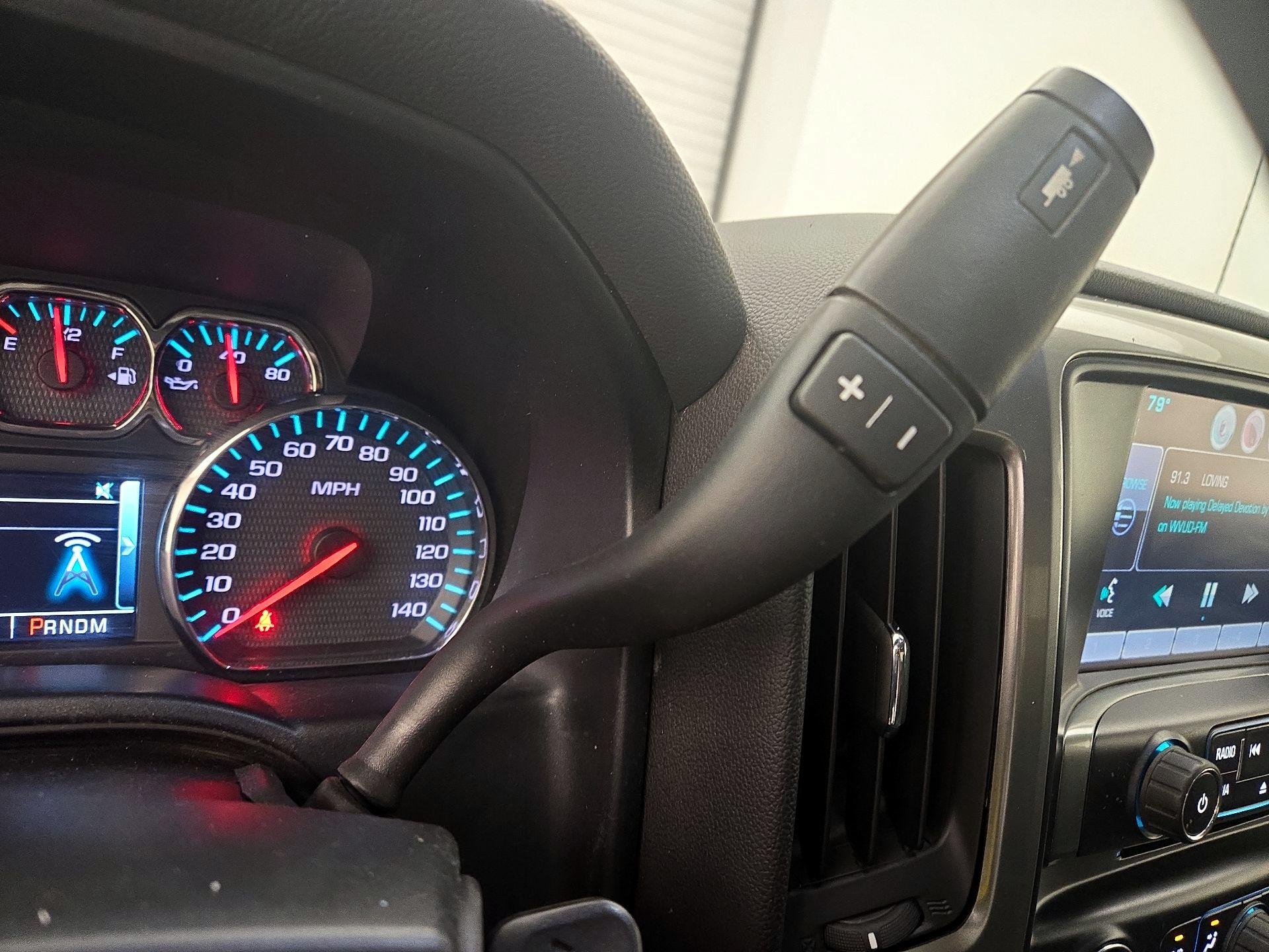 Thumbnail: 2015 Chevrolet Silverado 1500 - 17