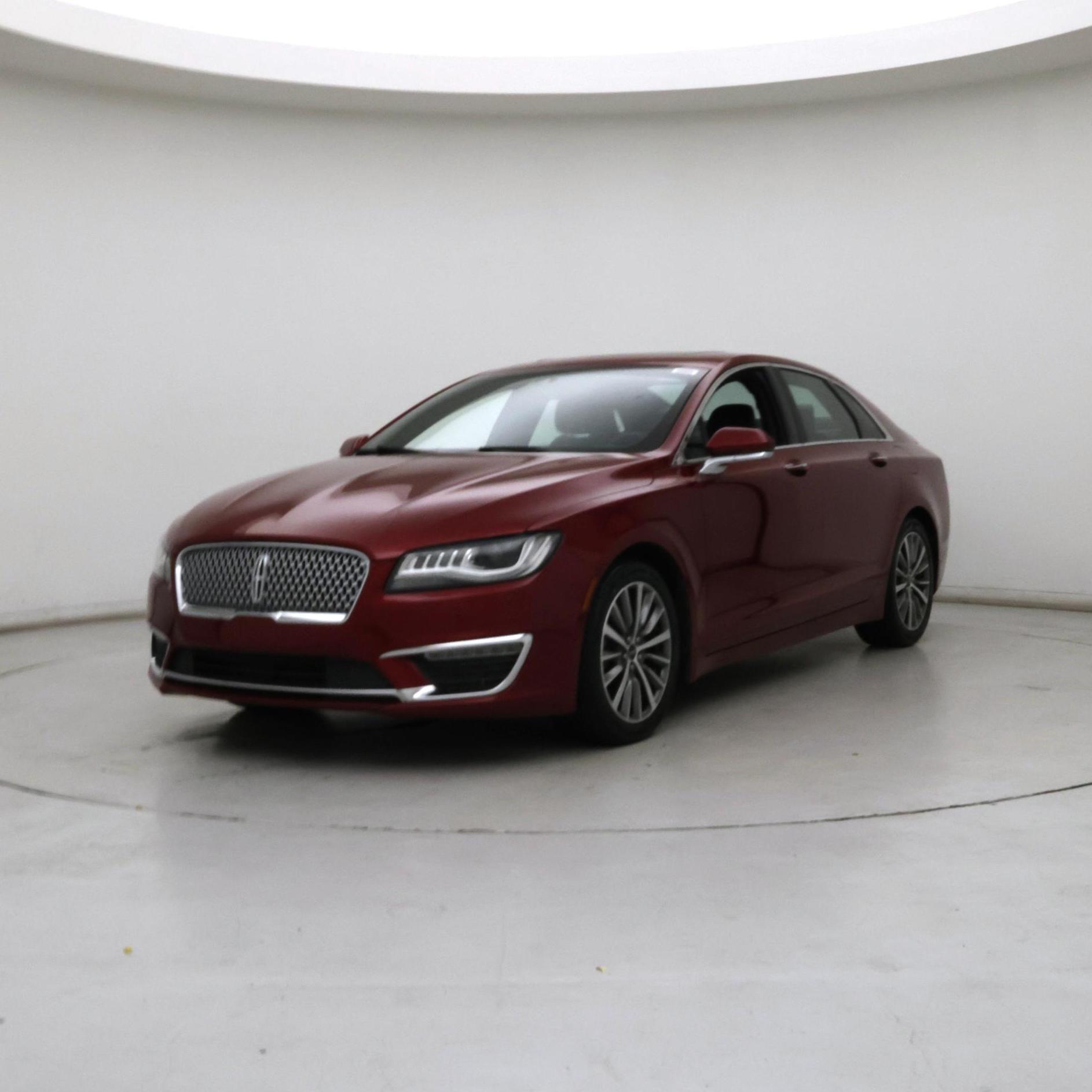 Thumbnail: 2017 Lincoln MKZ - 4