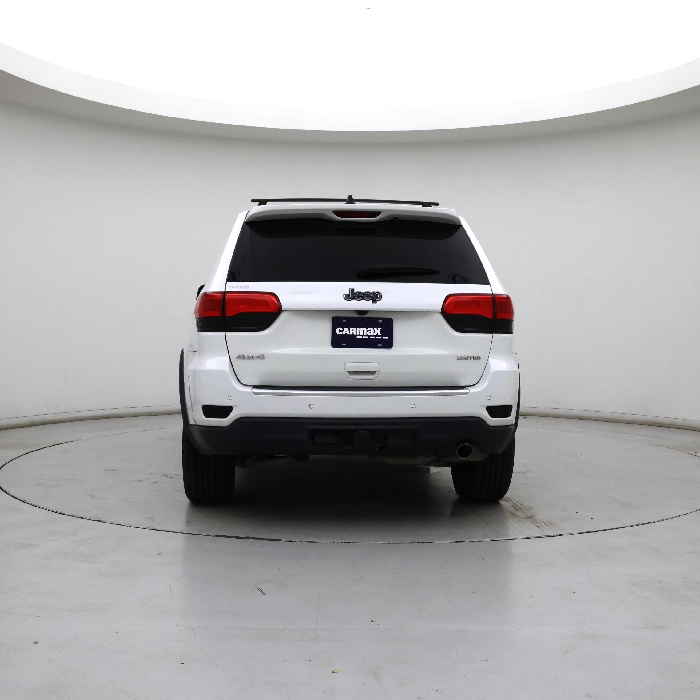Thumbnail: 2017 Jeep Grand Cherokee - 6