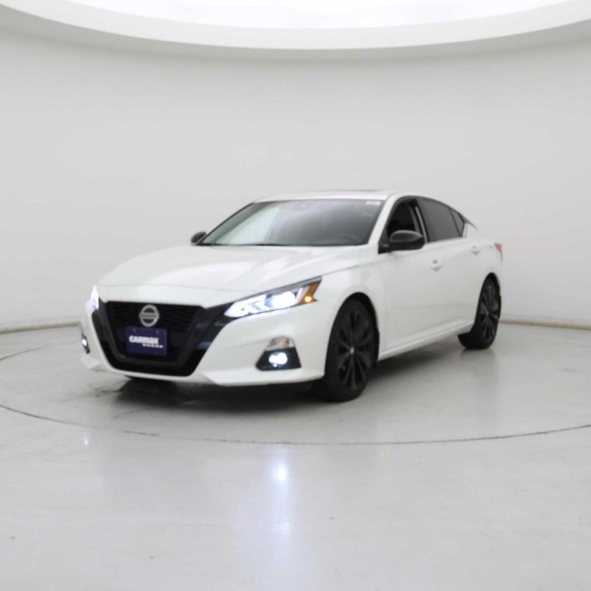 Thumbnail: 2022 Nissan Altima - 4