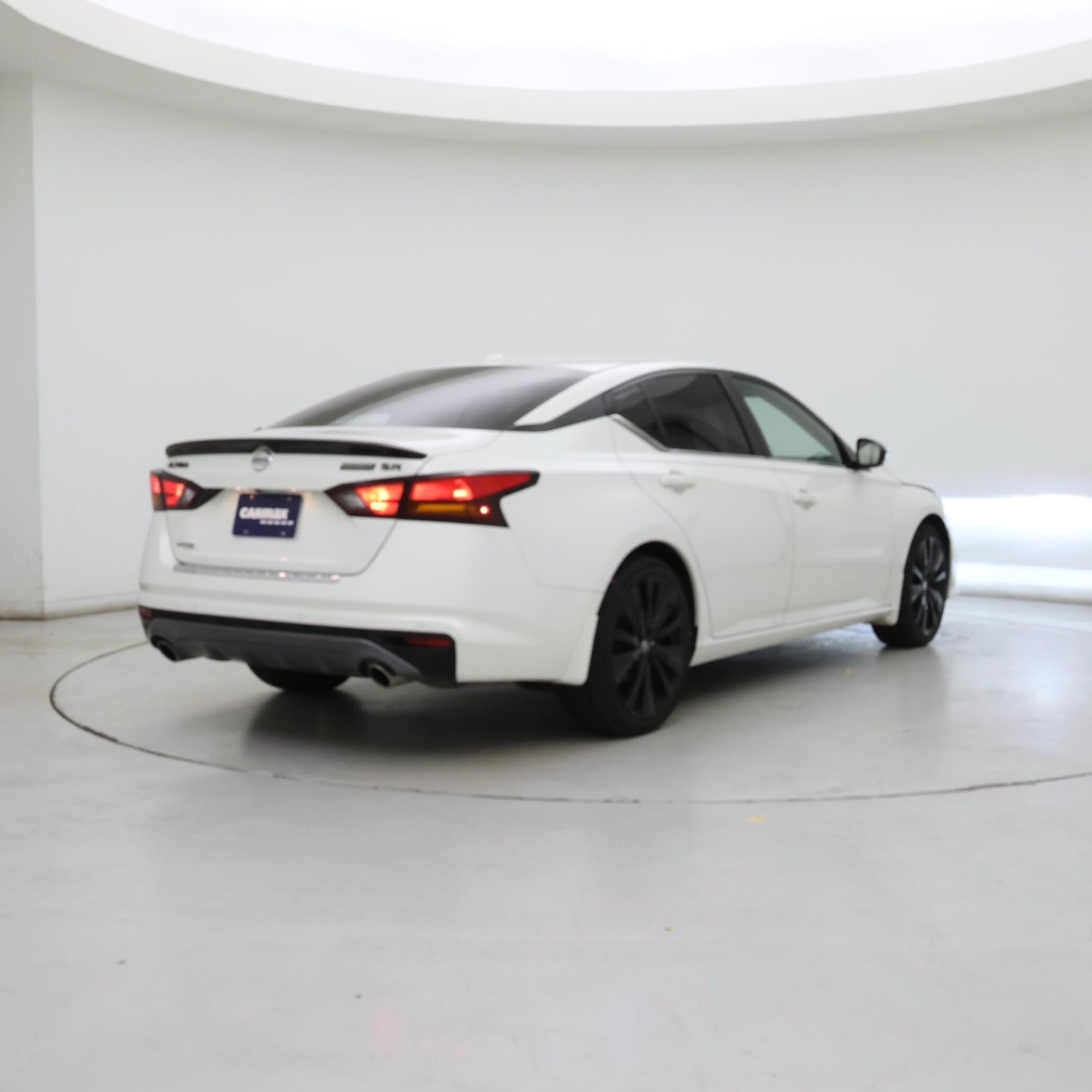 Thumbnail: 2022 Nissan Altima - 8