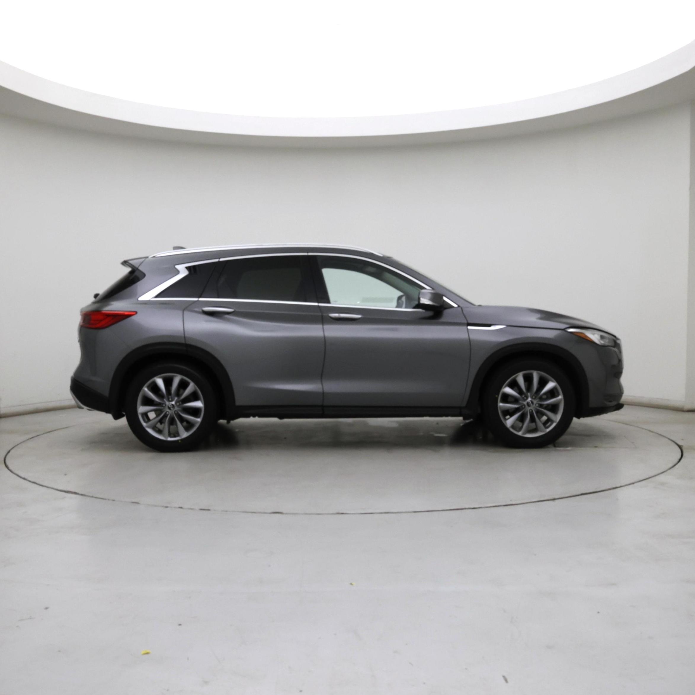 Thumbnail: 2019 INFINITI QX50 - 7