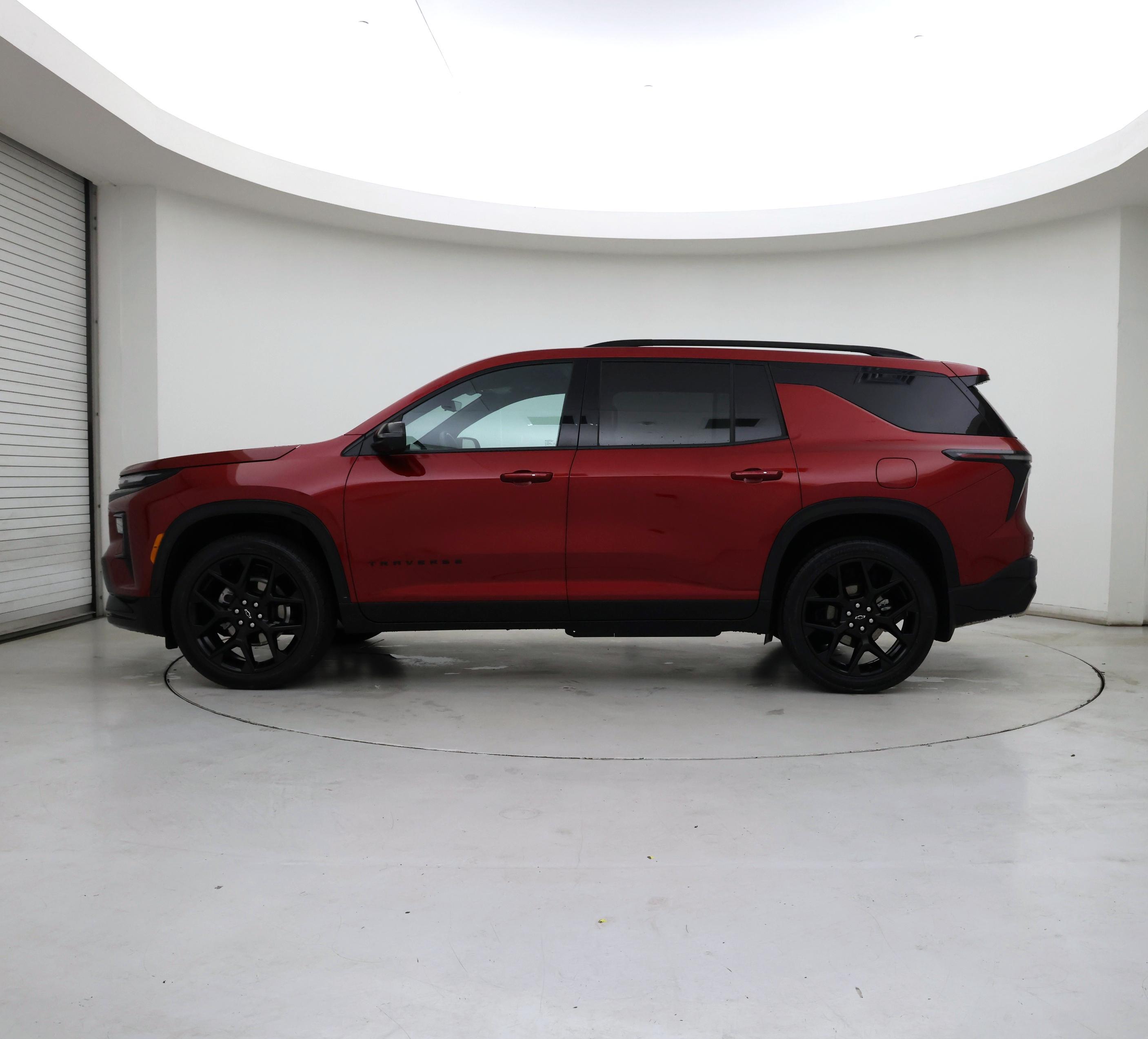Thumbnail: 2025 Chevrolet Traverse - 3