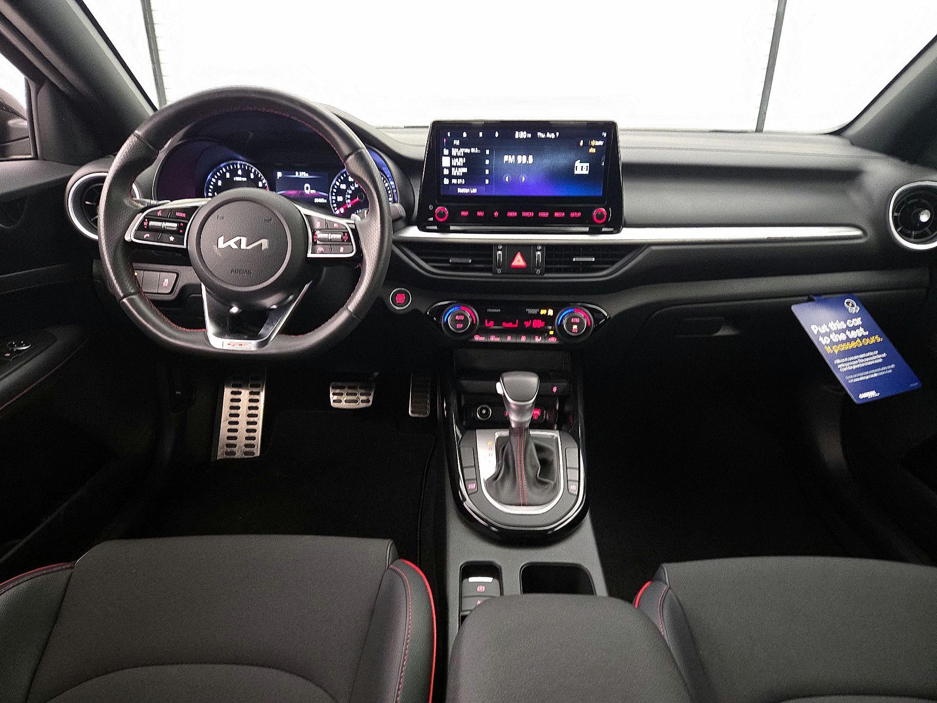 Thumbnail: 2024 Kia Forte - 9