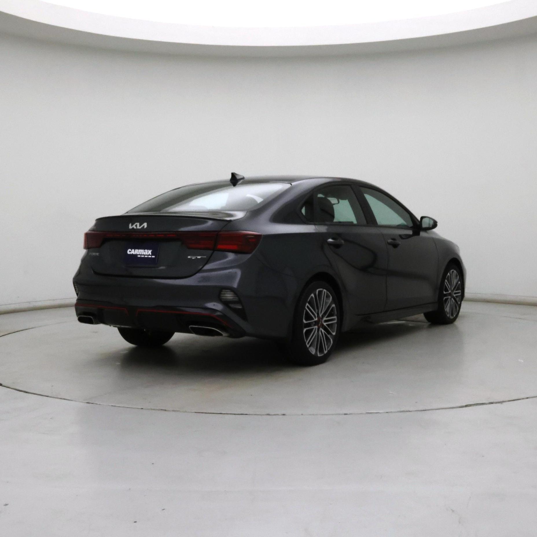 Thumbnail: 2024 Kia Forte - 8