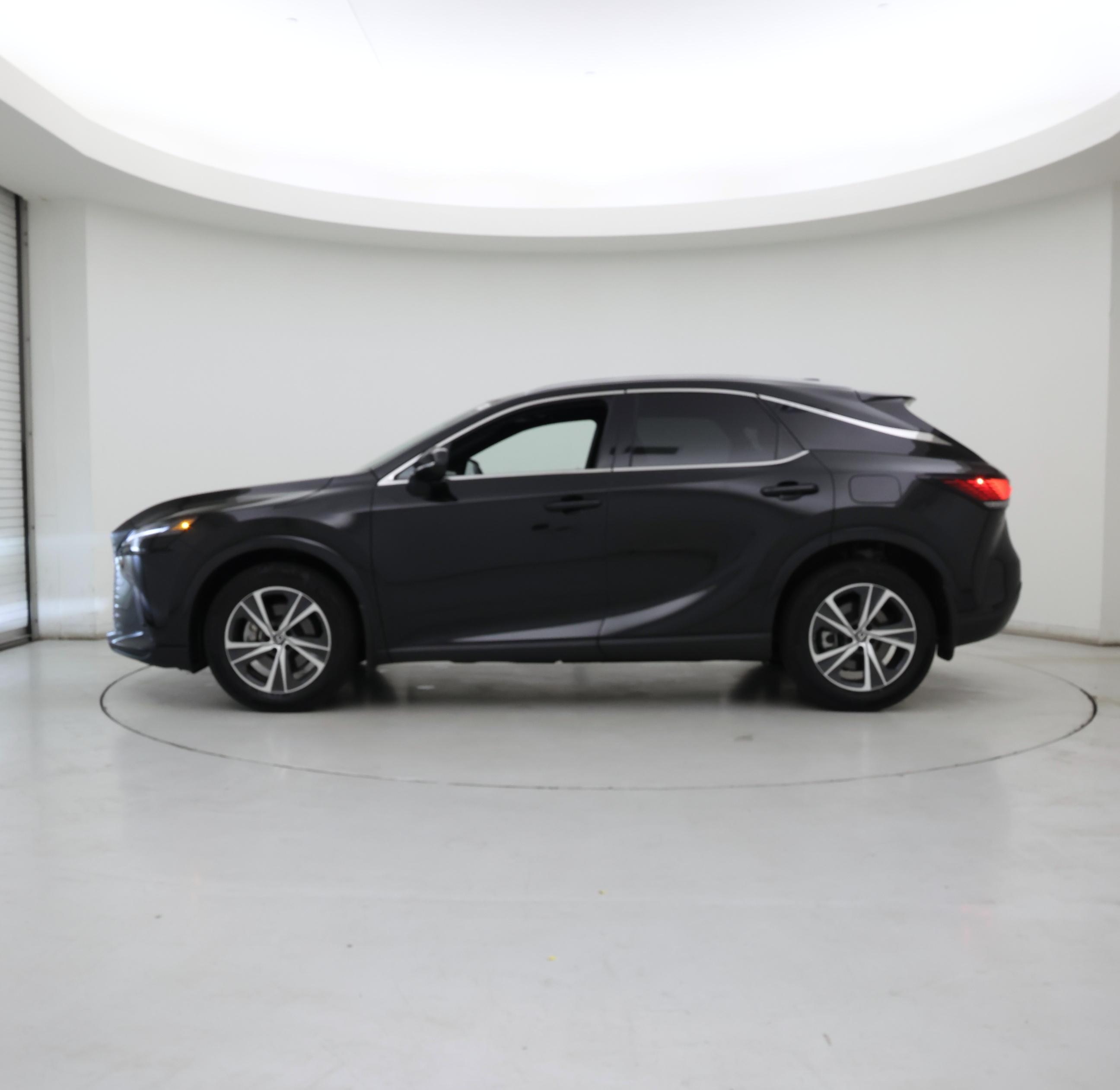 Thumbnail: 2023 Lexus RX - 3
