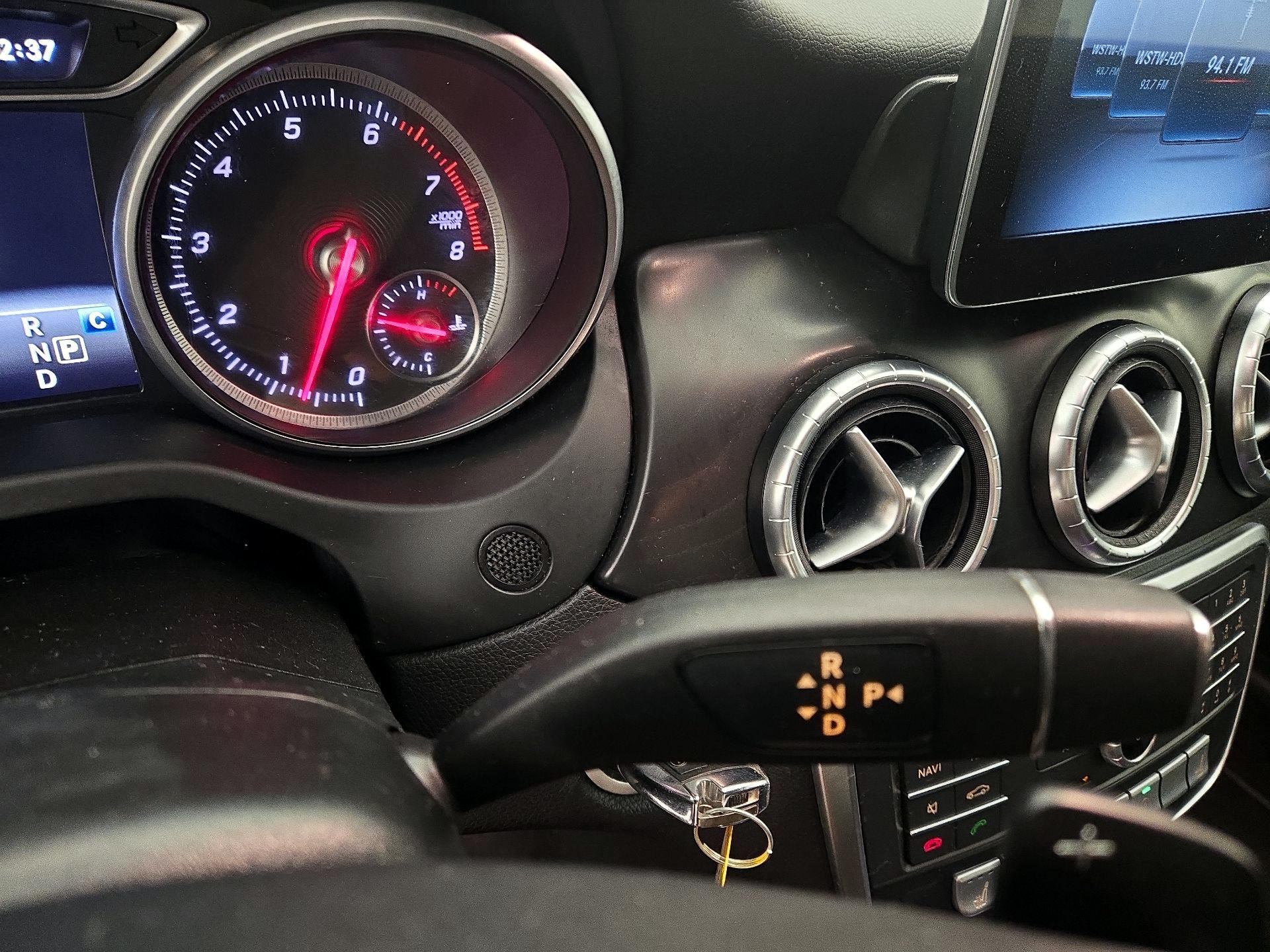 Thumbnail: 2017 Mercedes-Benz CLA - 17