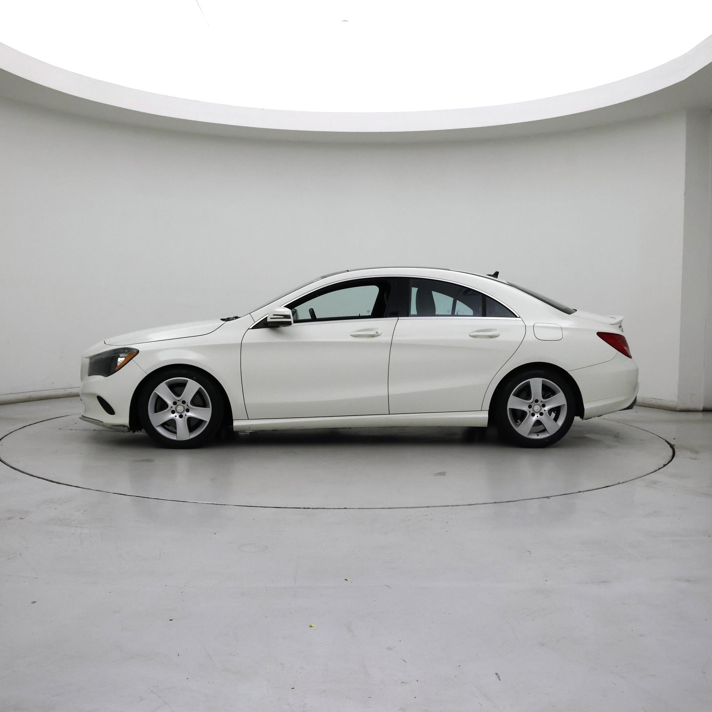 Thumbnail: 2017 Mercedes-Benz CLA - 3