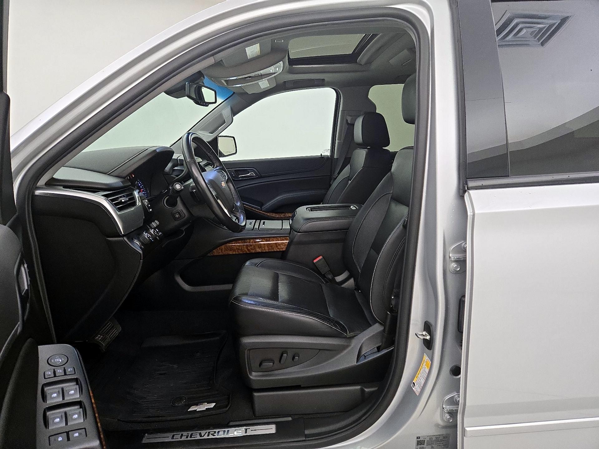 Thumbnail: 2020 Chevrolet Tahoe - 11