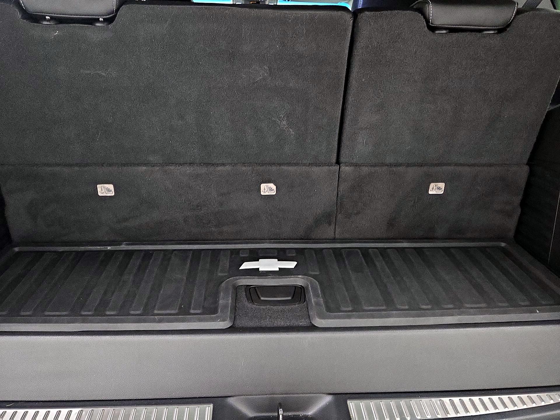 Thumbnail: 2020 Chevrolet Tahoe - 20