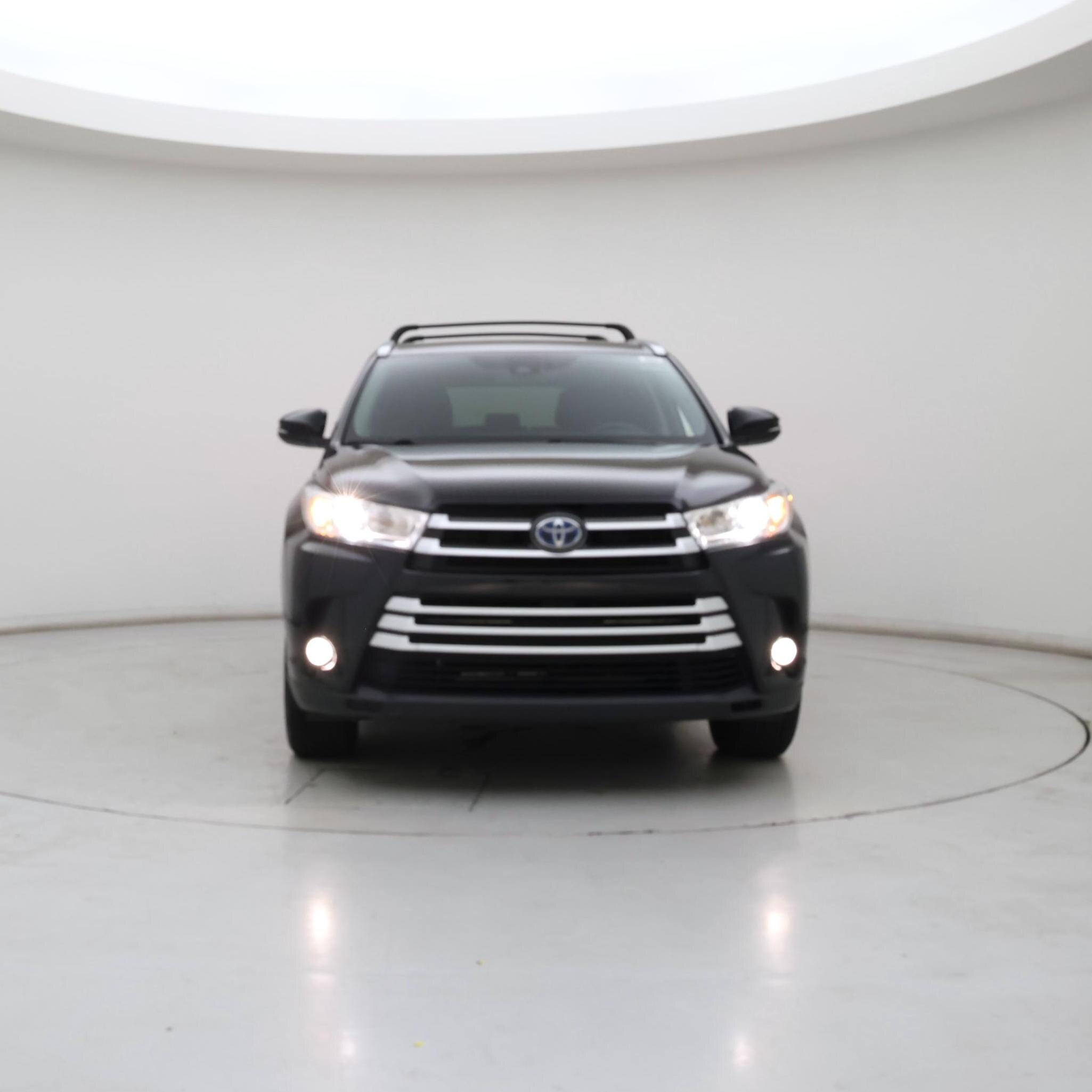 Thumbnail: 2017 Toyota Highlander - 5