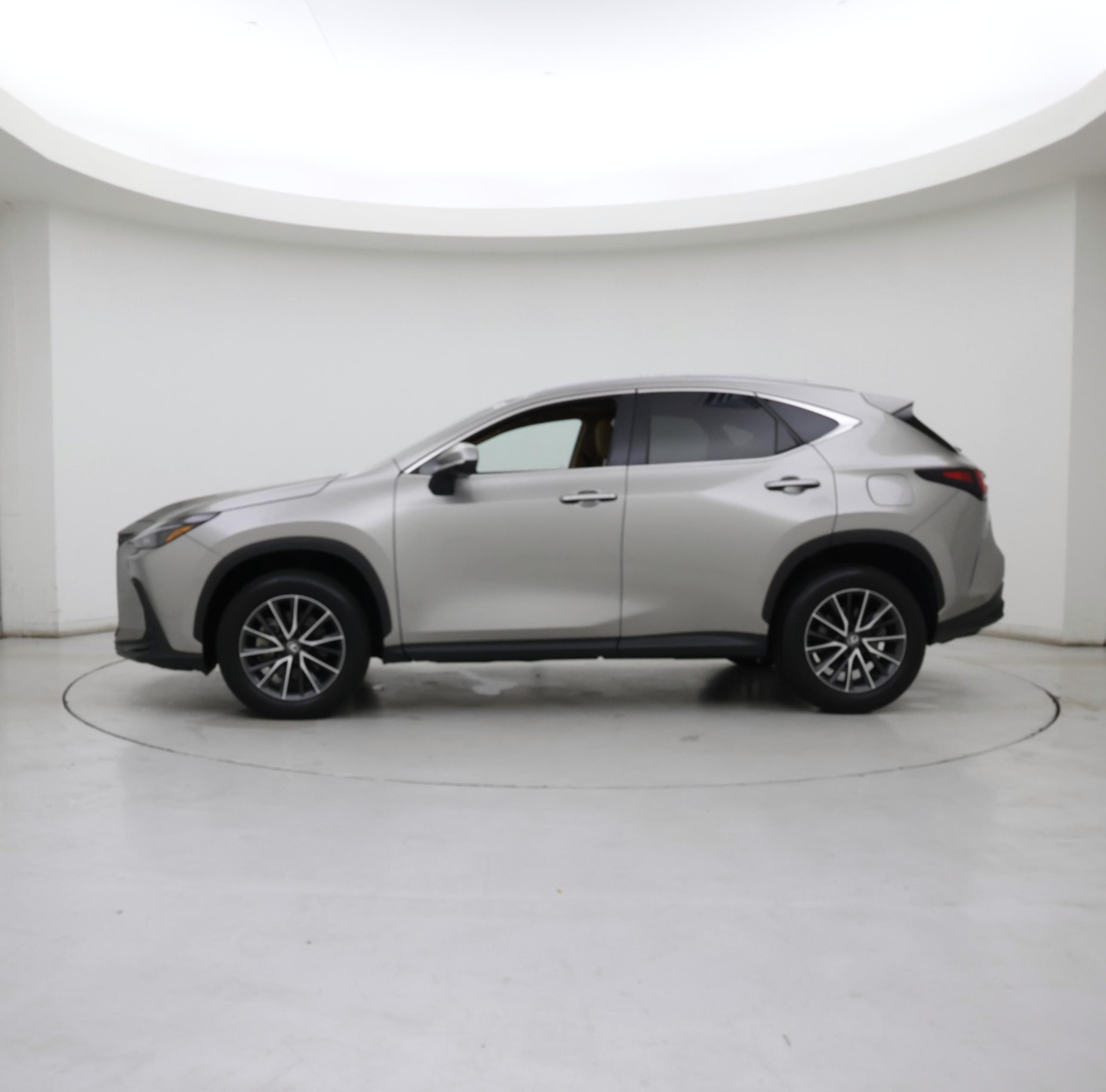 Thumbnail: 2024 Lexus NX - 3