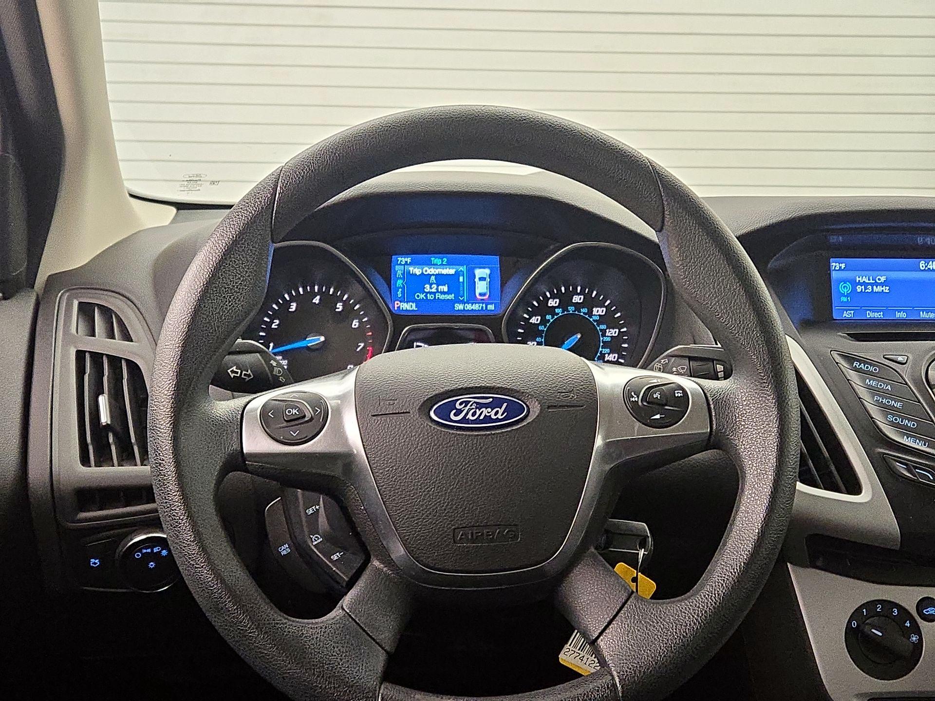 Thumbnail: 2014 Ford Focus - 10