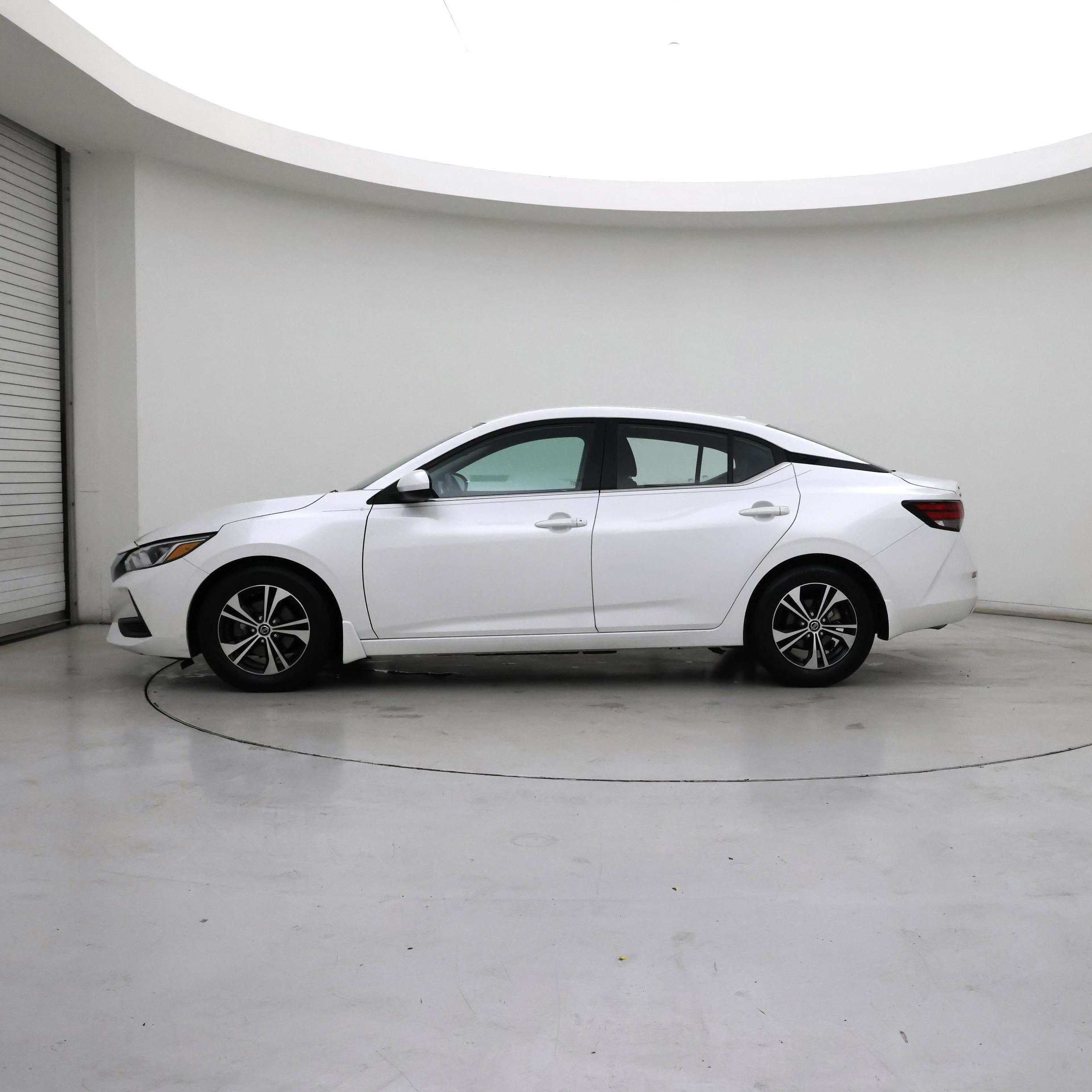 Thumbnail: 2022 Nissan Sentra - 3