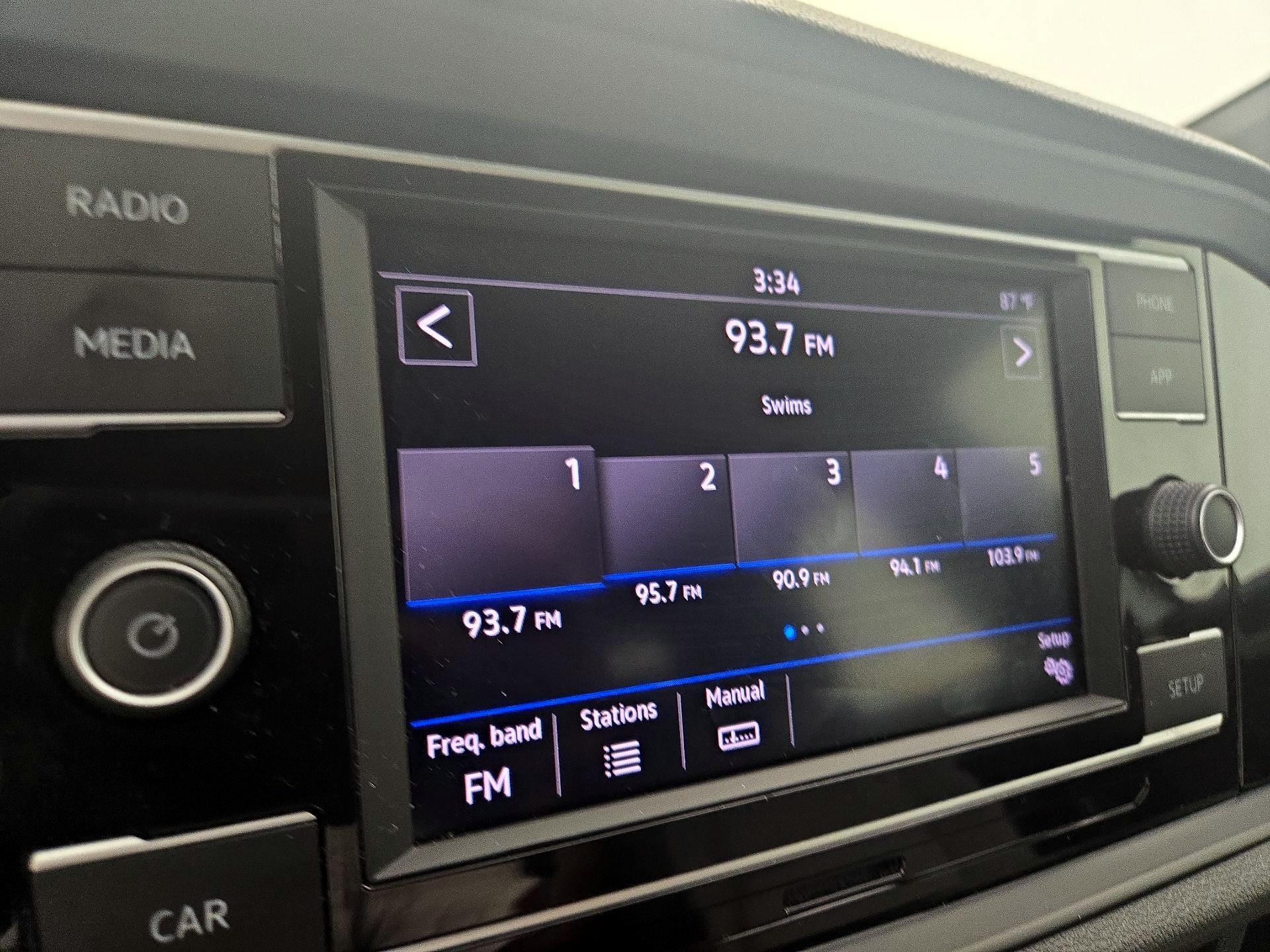 Thumbnail: 2019 Volkswagen Jetta - 15