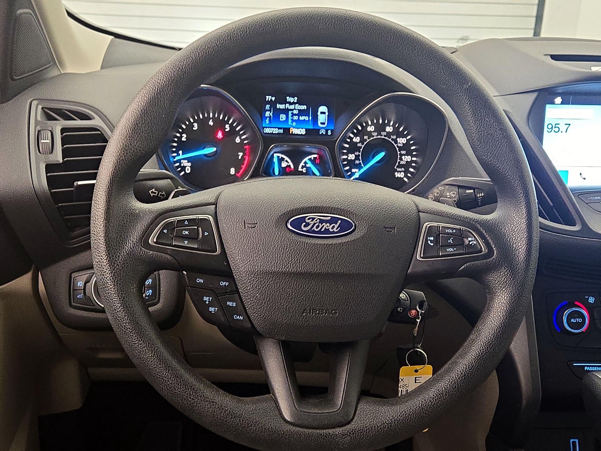 Thumbnail: 2017 Ford Escape - 10
