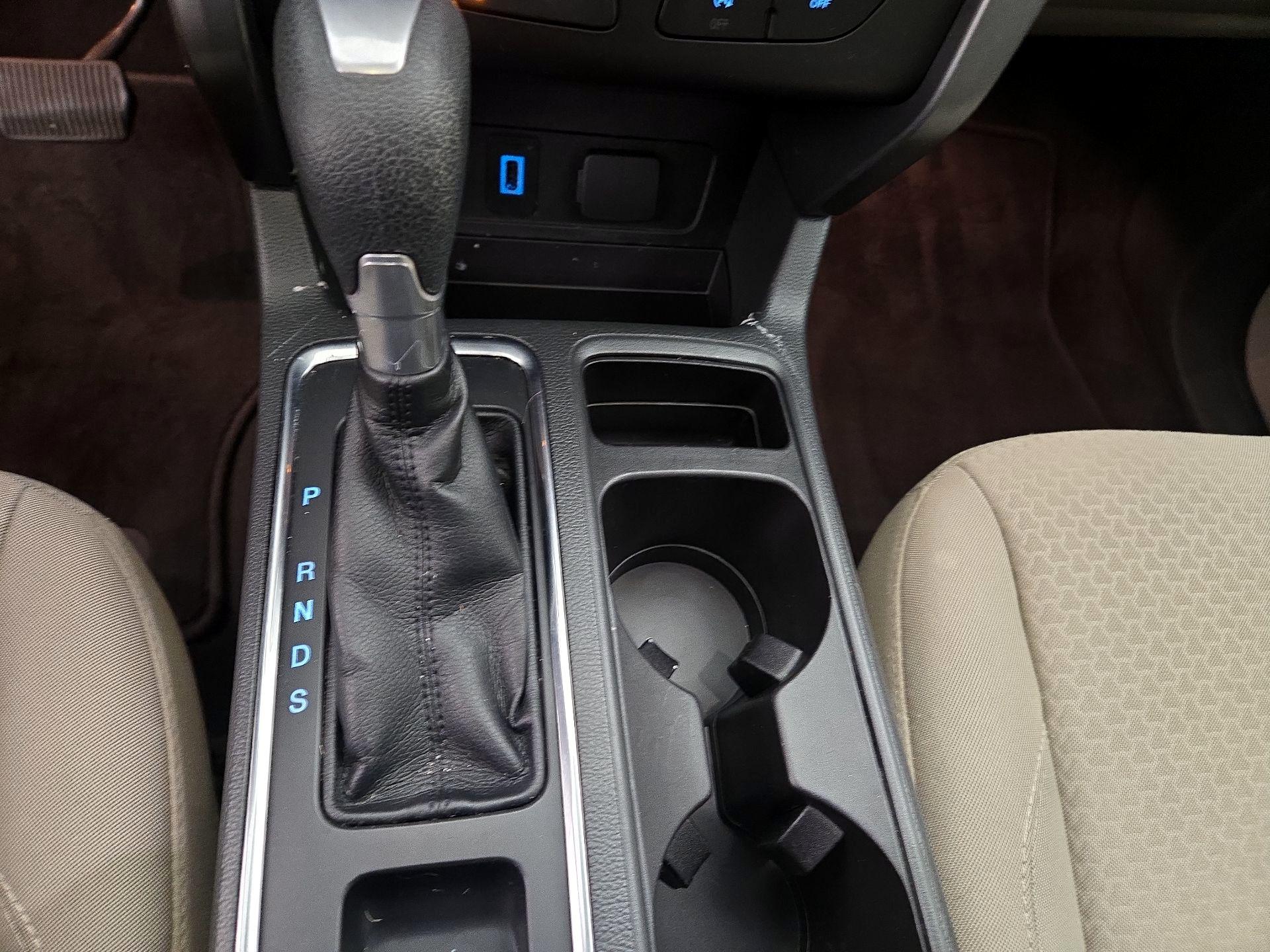 Thumbnail: 2017 Ford Escape - 16