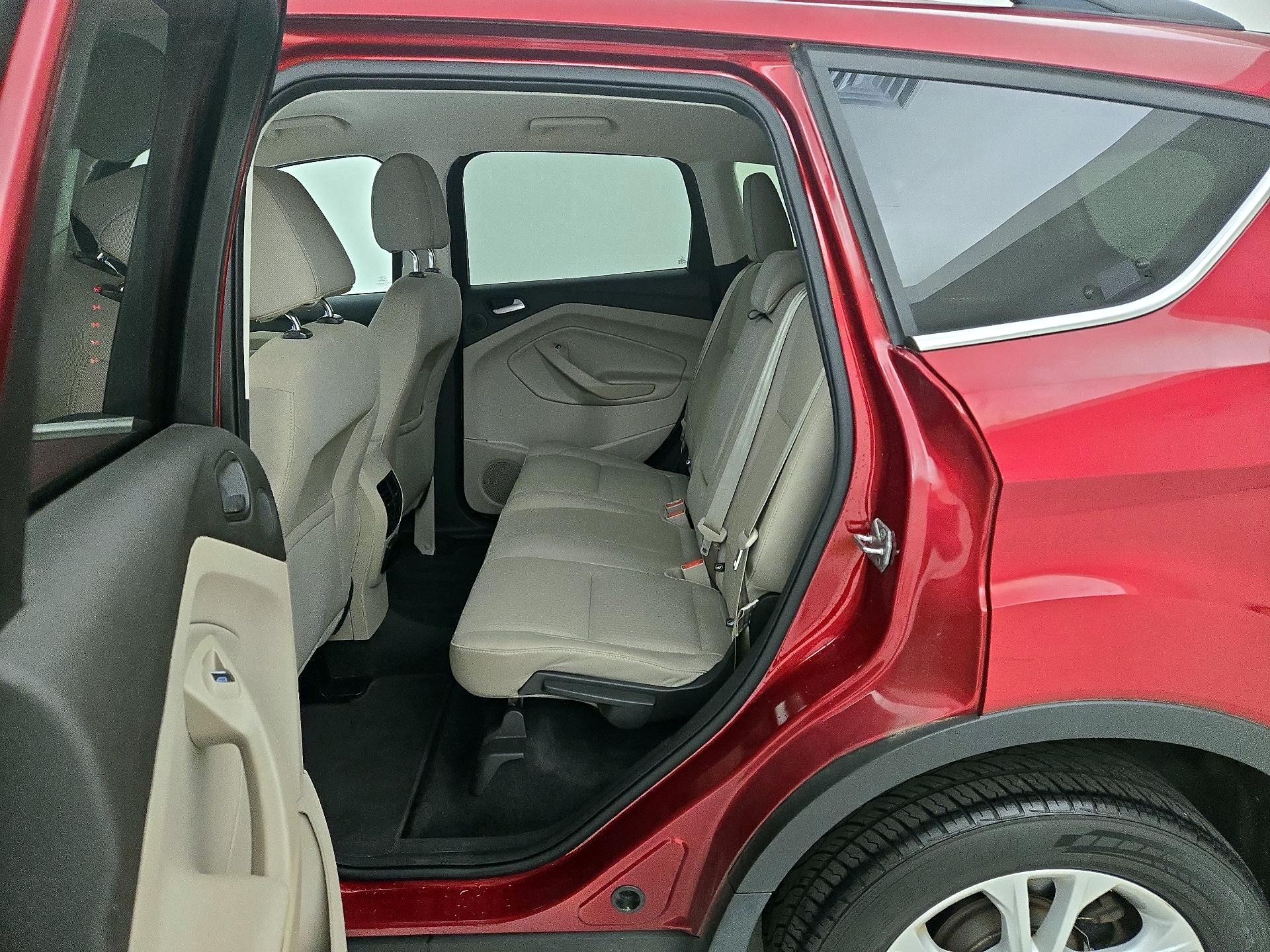 Thumbnail: 2017 Ford Escape - 17