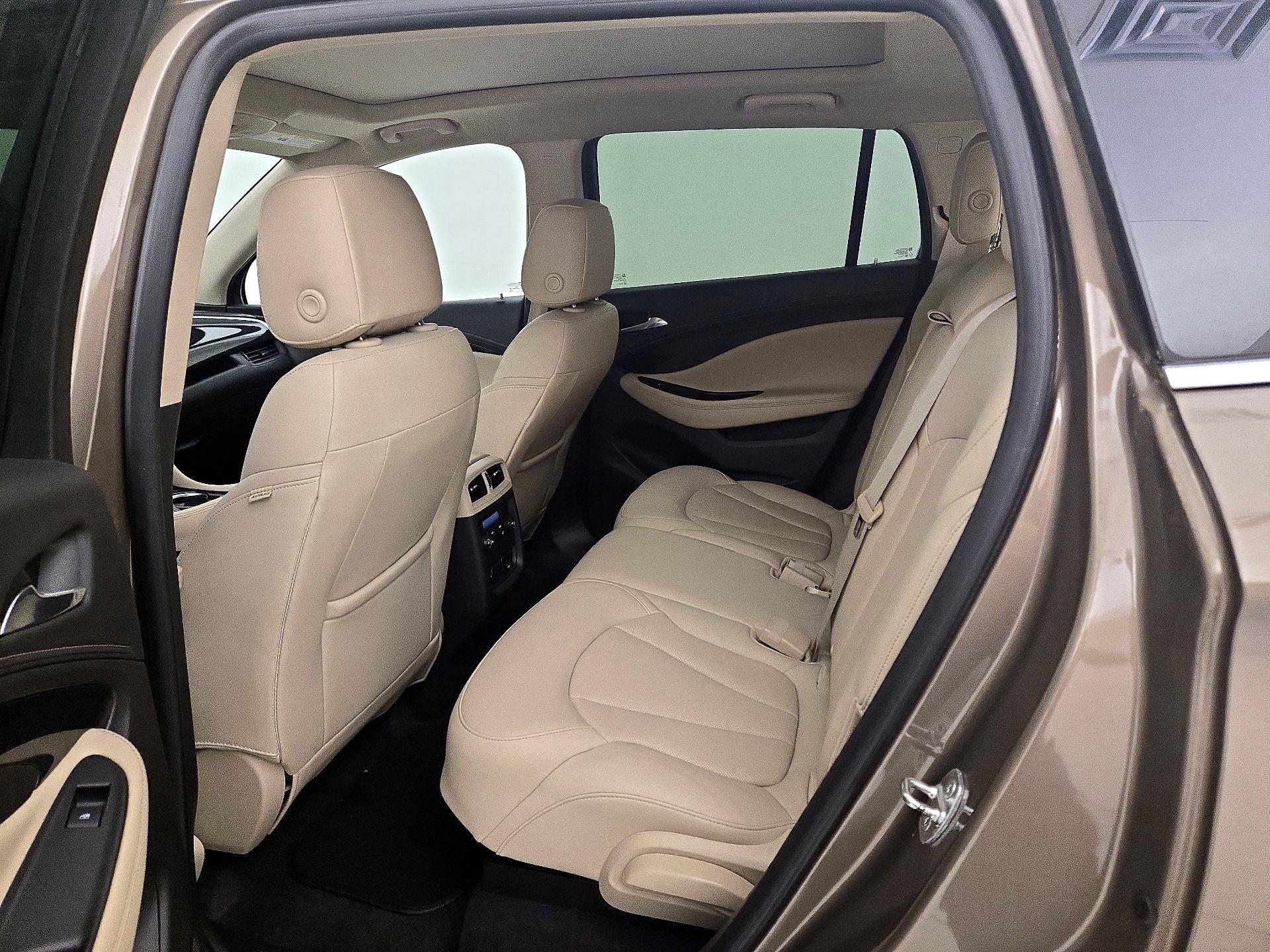 Thumbnail: 2017 Buick Envision - 18
