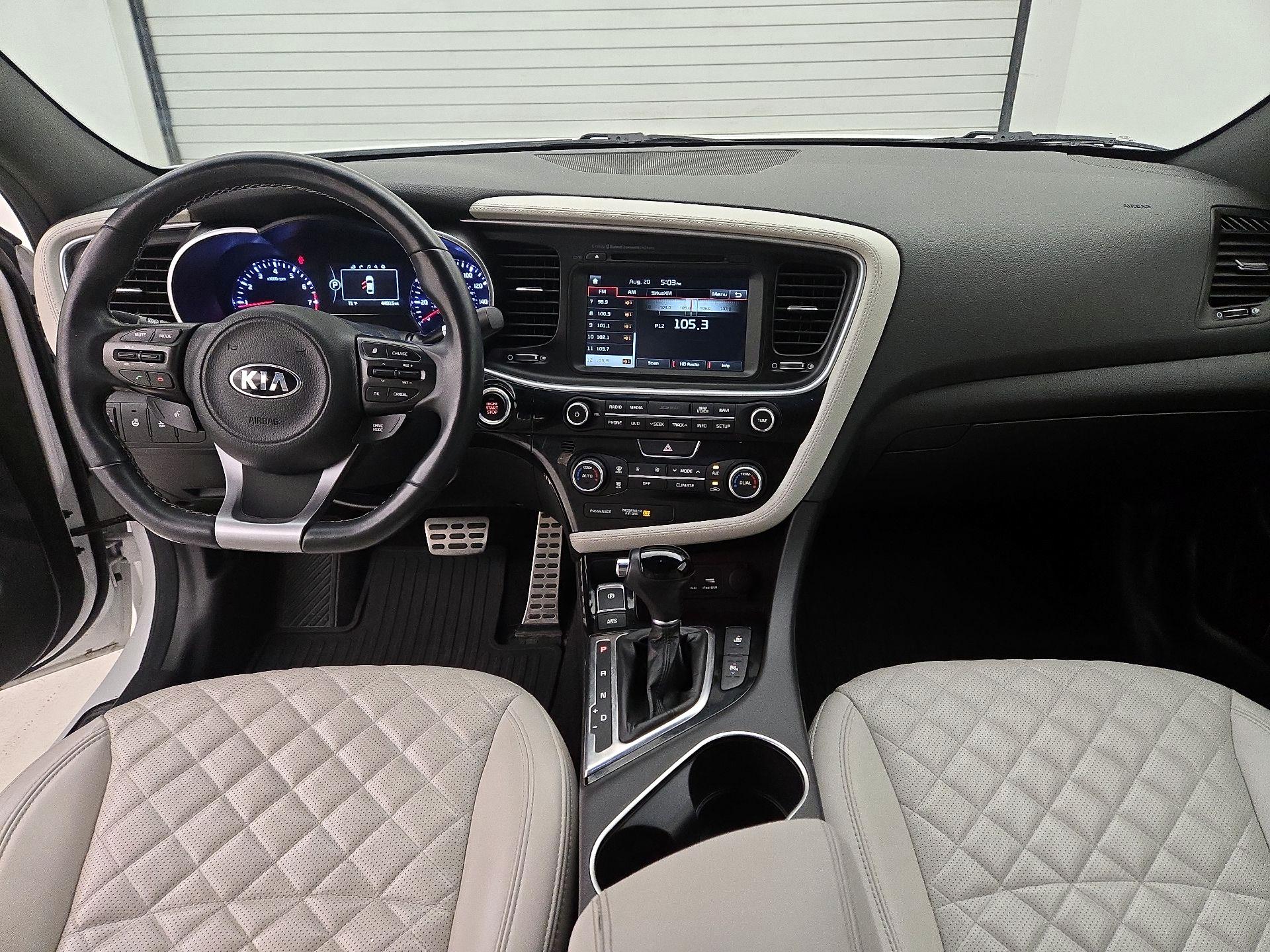 Thumbnail: 2015 Kia Optima - 9