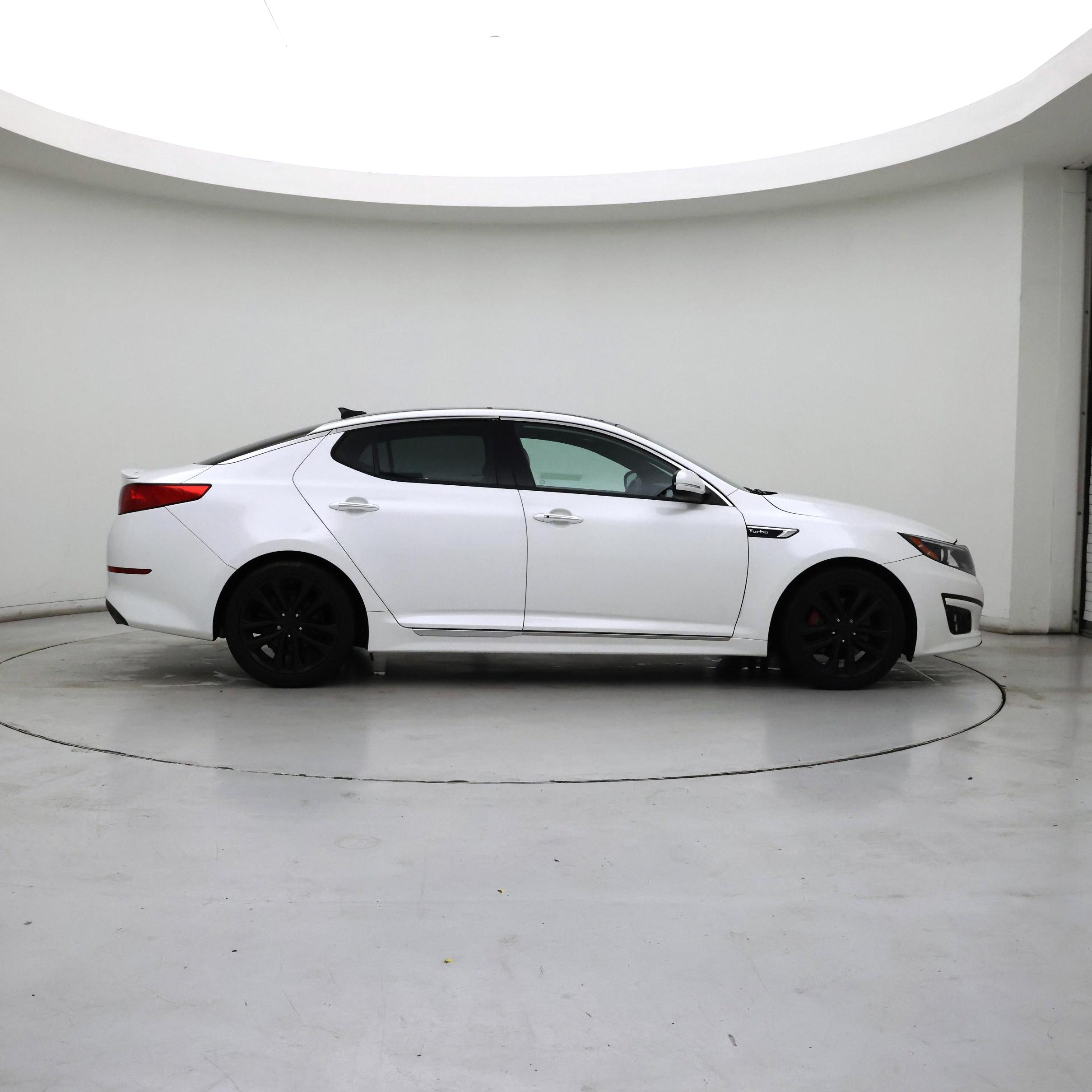 Thumbnail: 2015 Kia Optima - 7