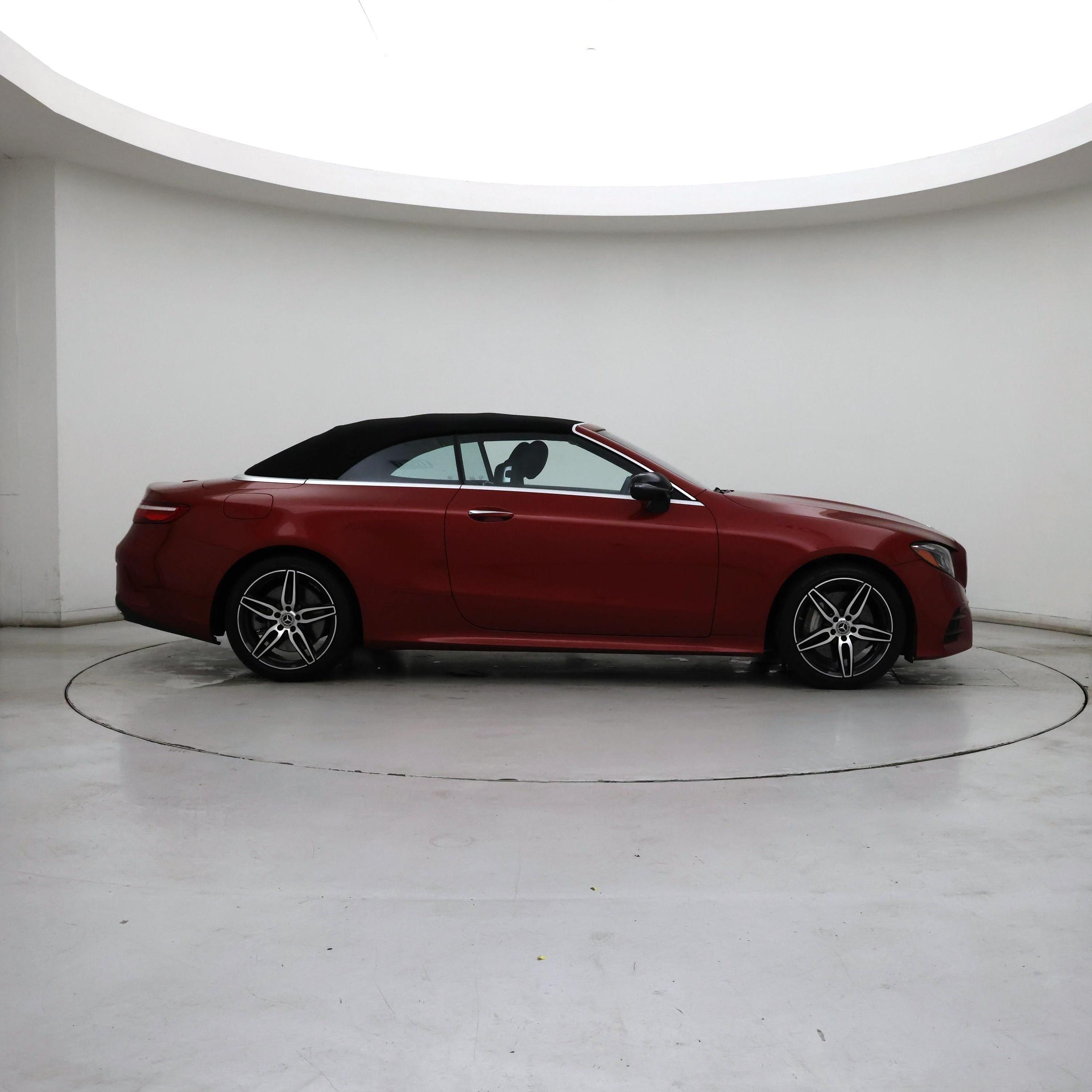 Thumbnail: 2020 Mercedes-Benz E-Class - 7