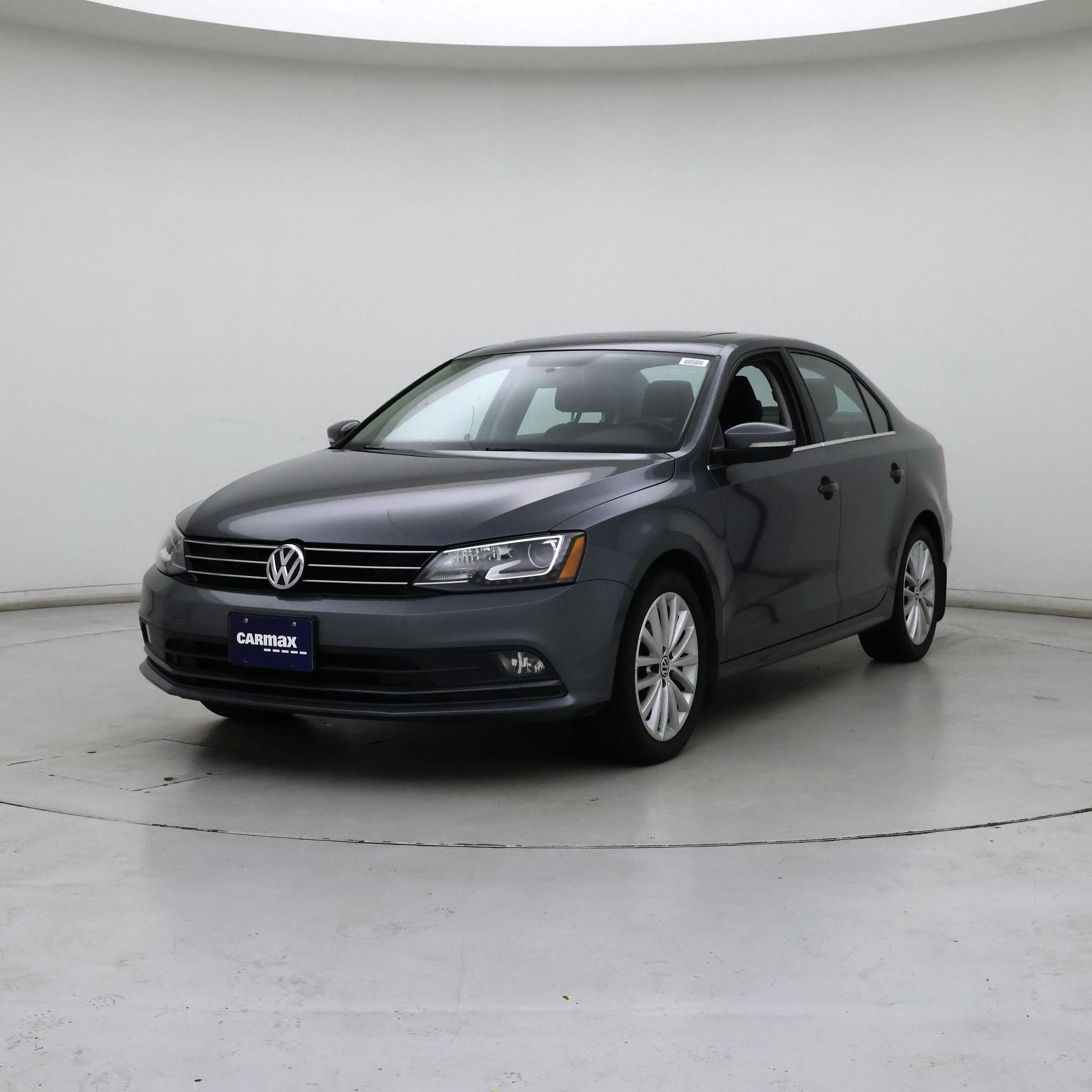 Thumbnail: 2015 Volkswagen Jetta - 4