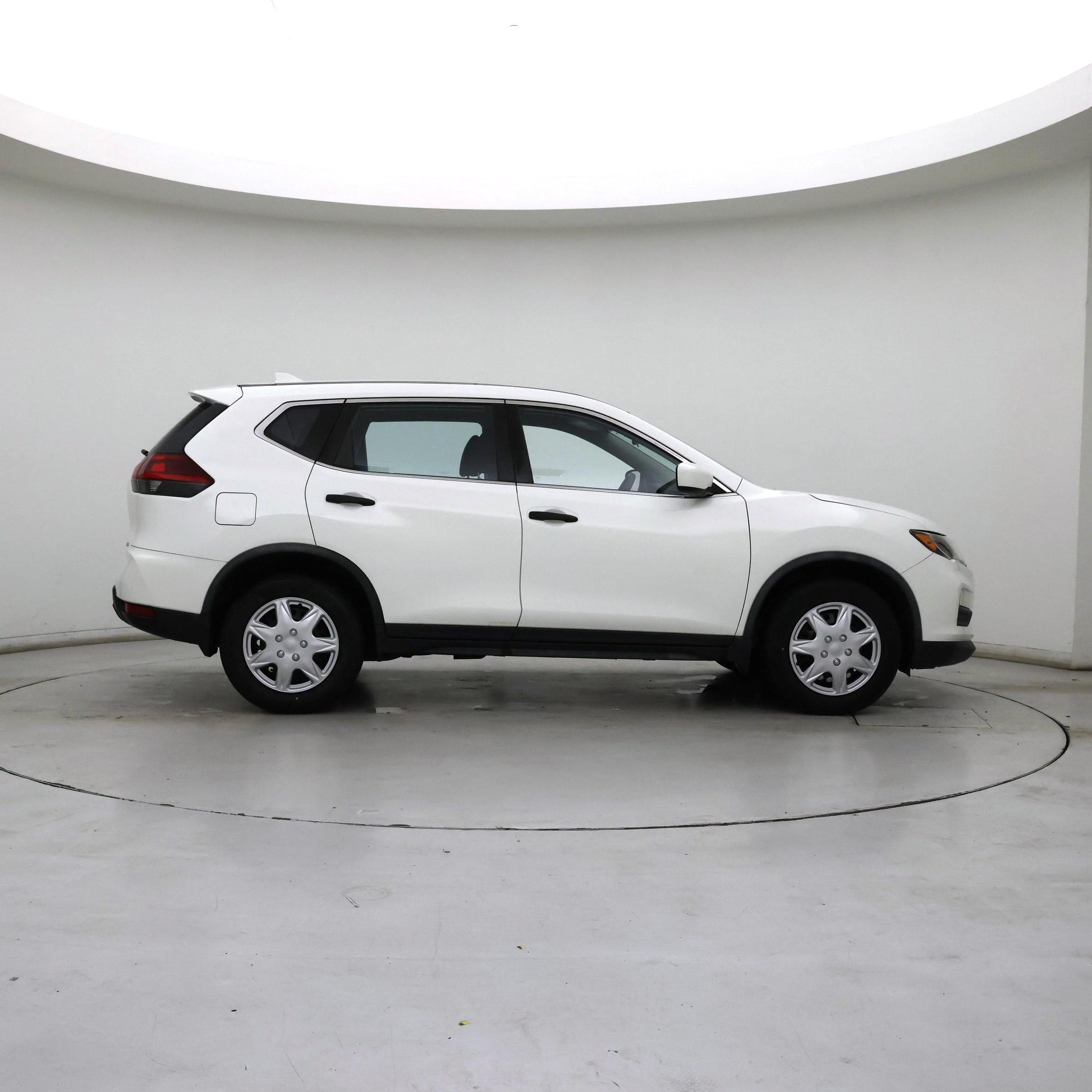 Thumbnail: 2018 Nissan Rogue - 7