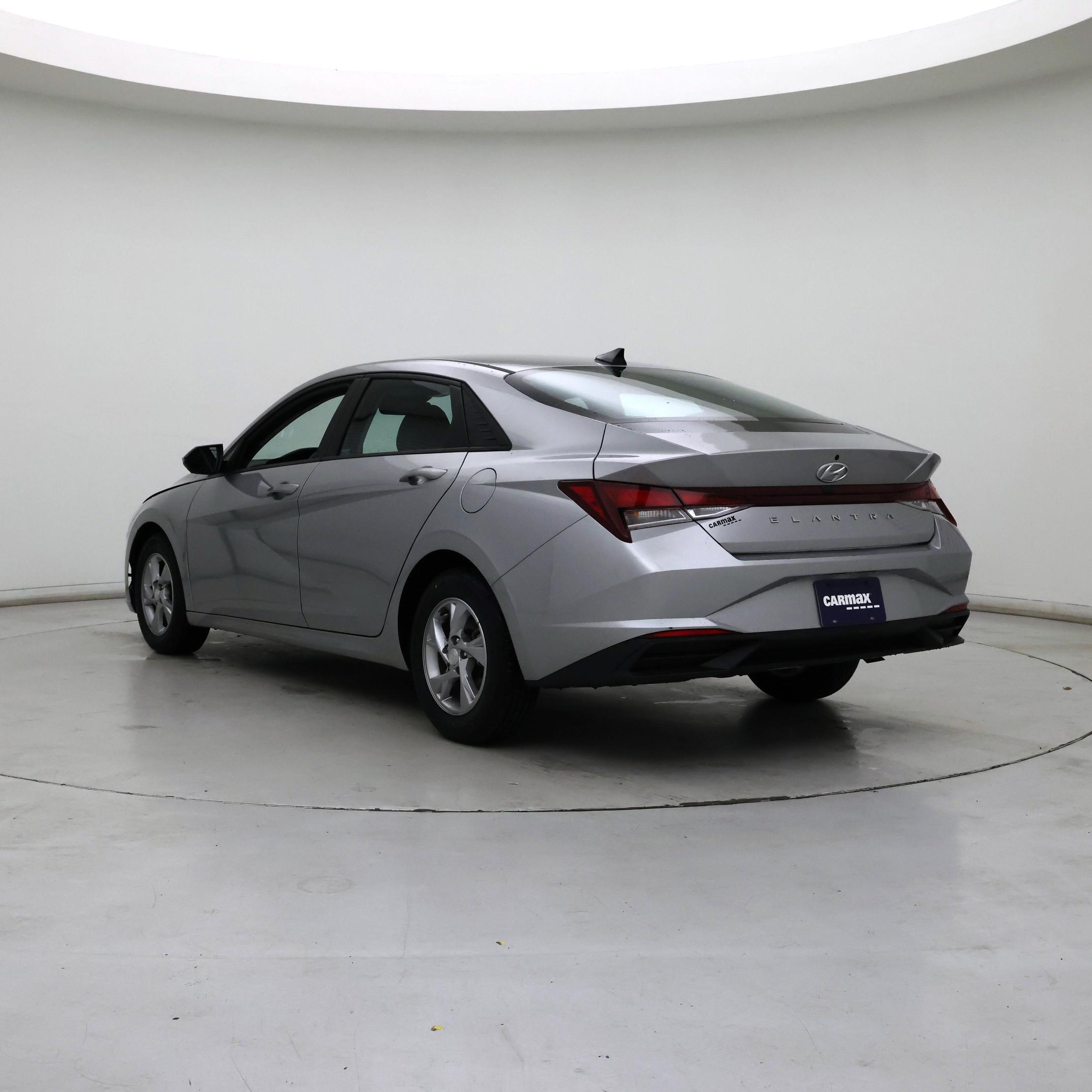 Thumbnail: 2021 Hyundai Elantra - 2