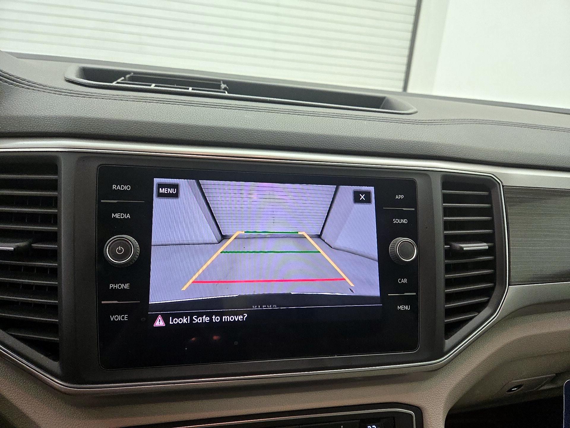 Thumbnail: 2019 Volkswagen Atlas - 14