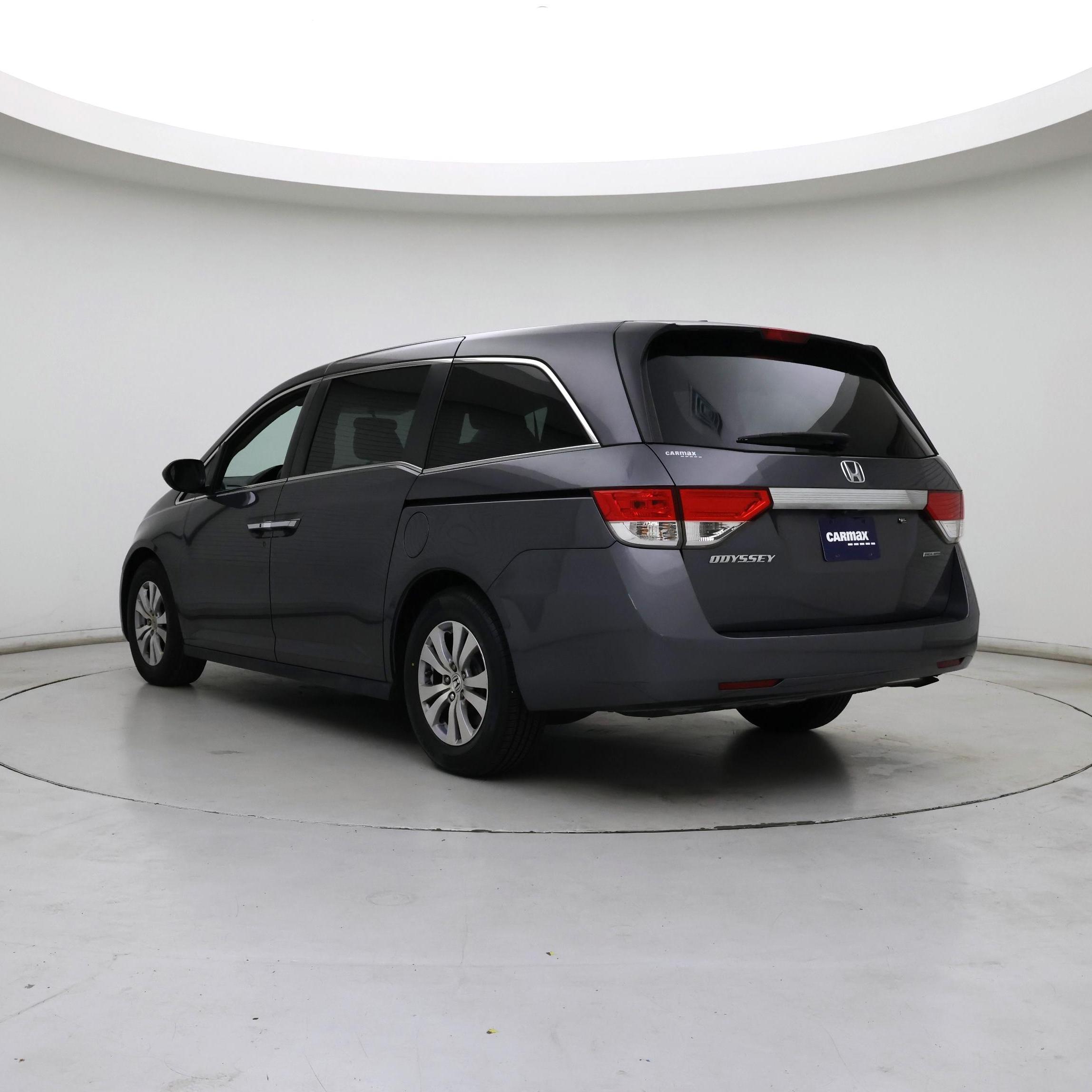 Thumbnail: 2017 Honda Odyssey - 2