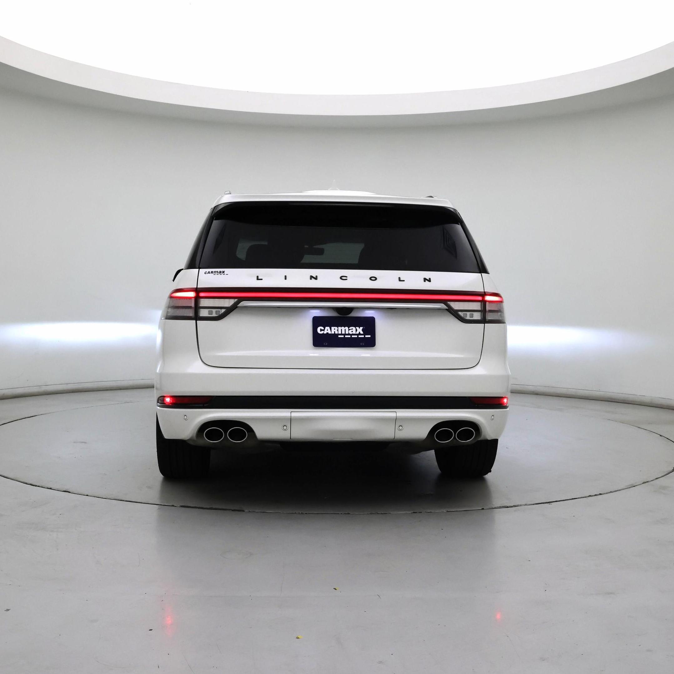 Thumbnail: 2023 Lincoln Aviator - 6