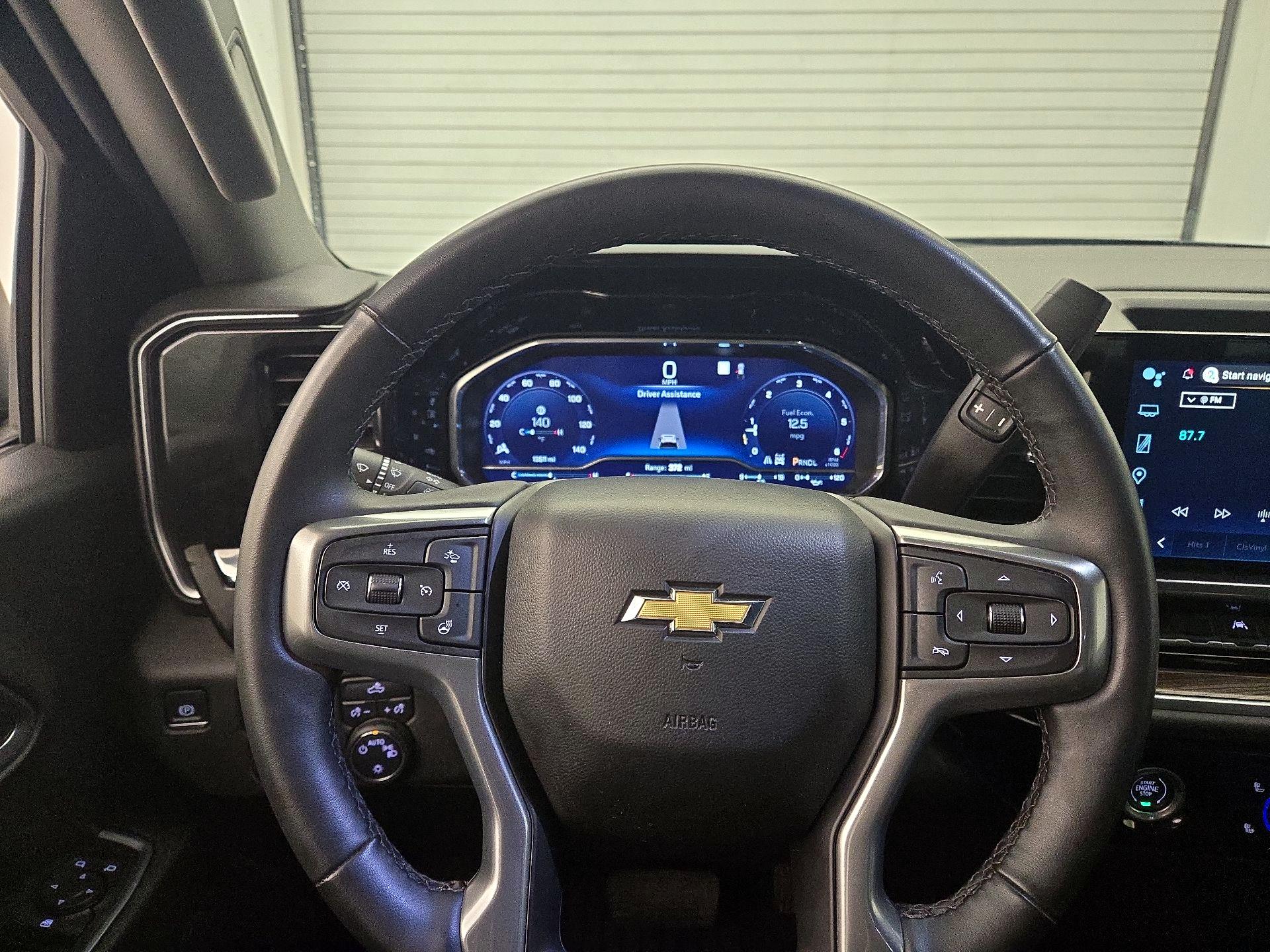 Thumbnail: 2023 Chevrolet Silverado 1500 - 10