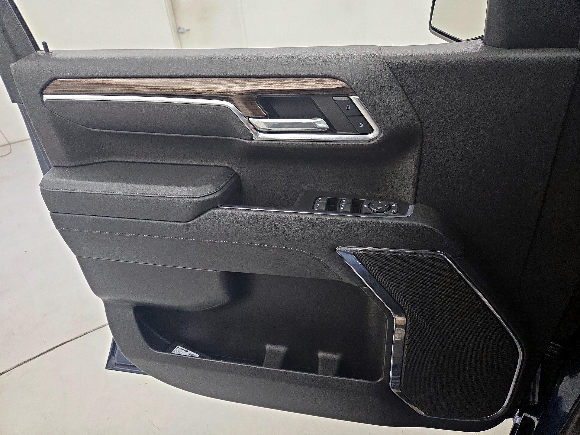 Thumbnail: 2023 Chevrolet Silverado 1500 - 12