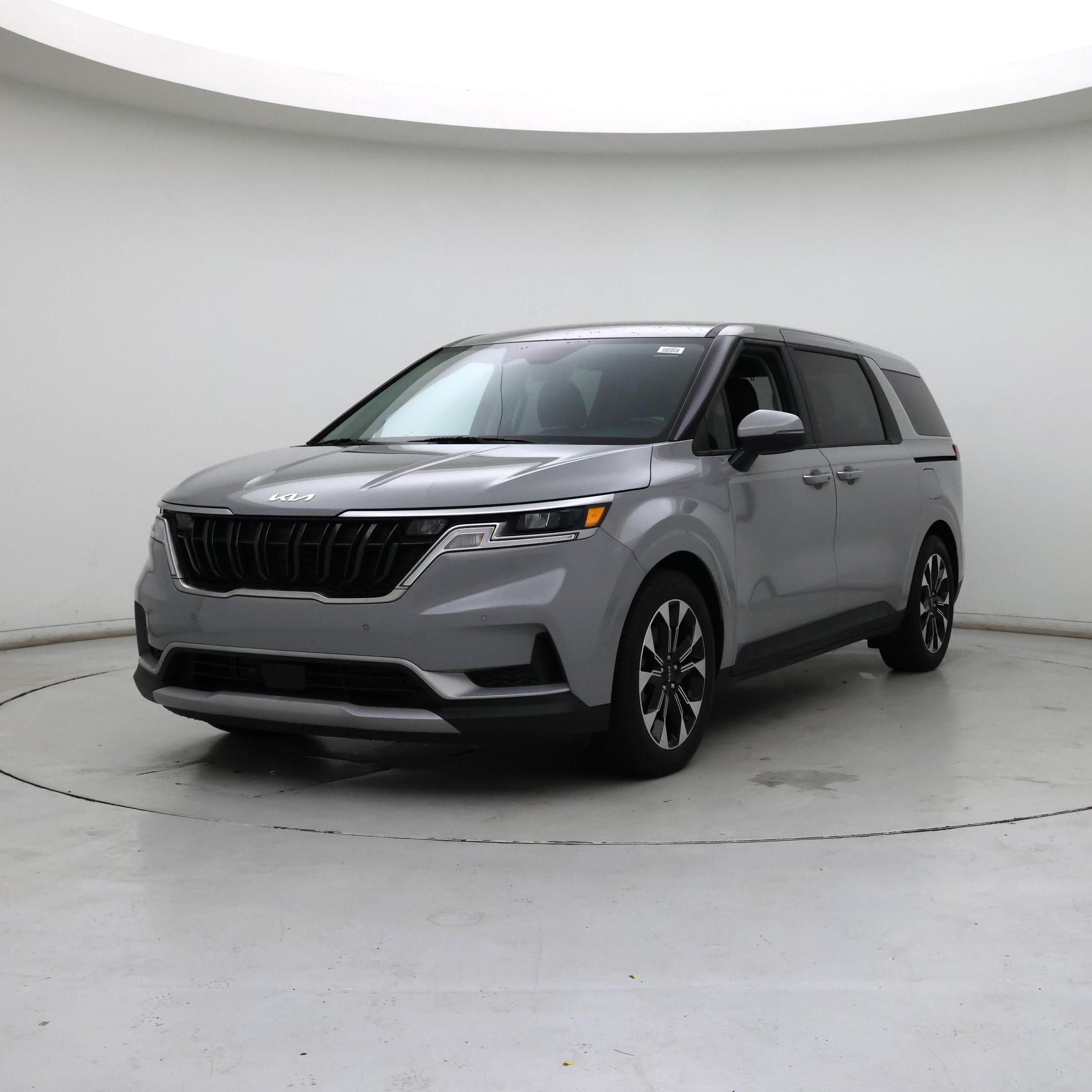 Thumbnail: 2023 Kia Carnival - 4