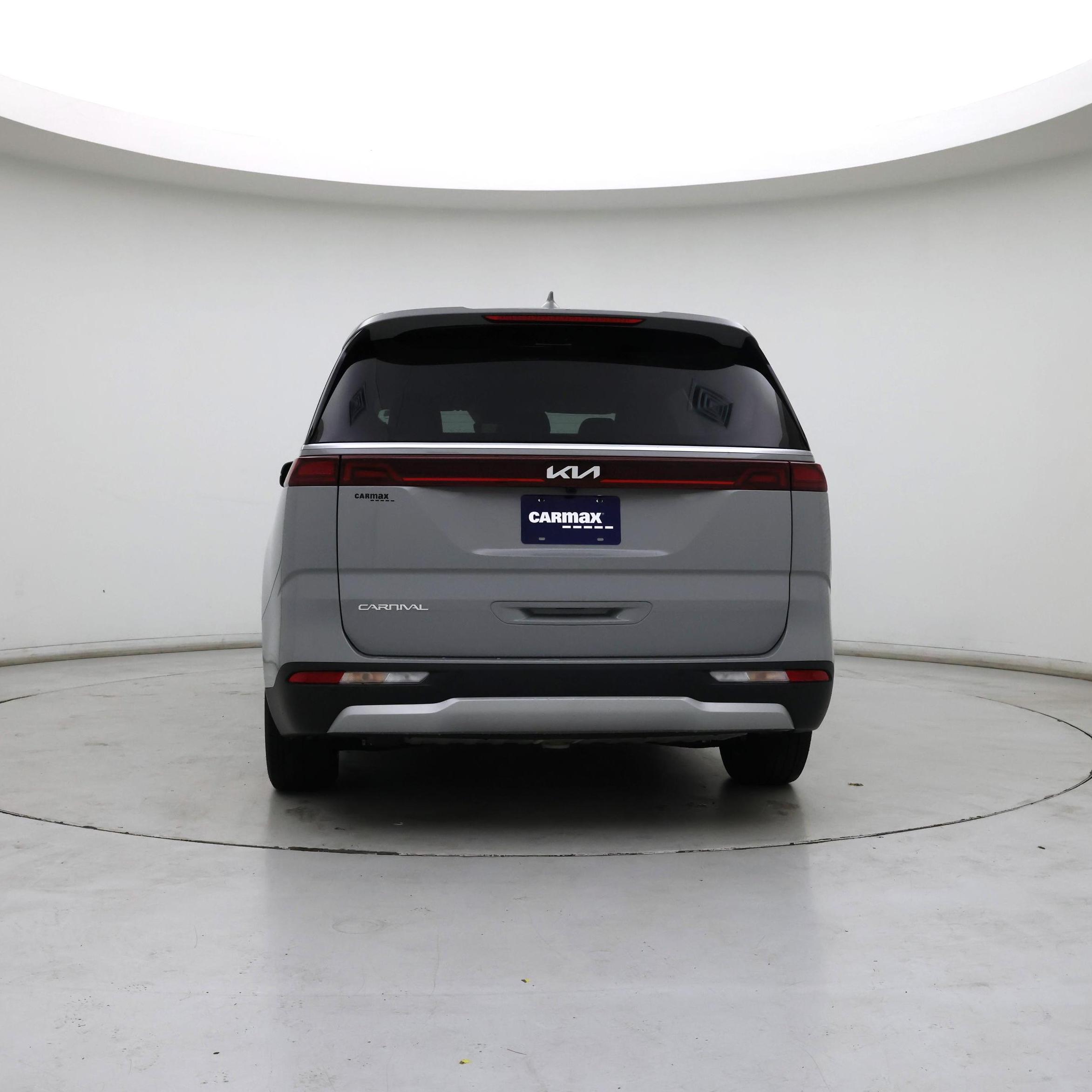 Thumbnail: 2023 Kia Carnival - 6