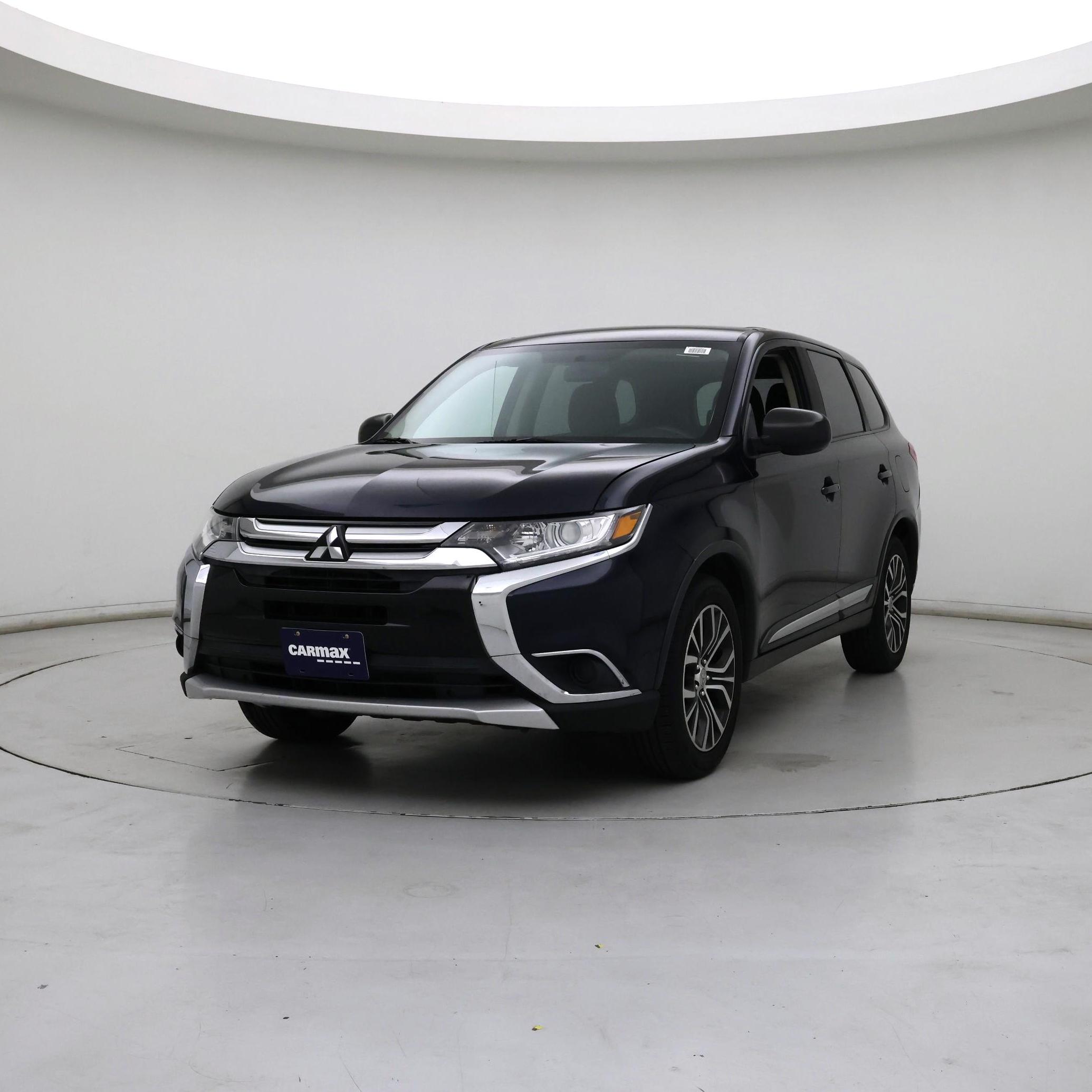 Thumbnail: 2018 Mitsubishi Outlander - 4