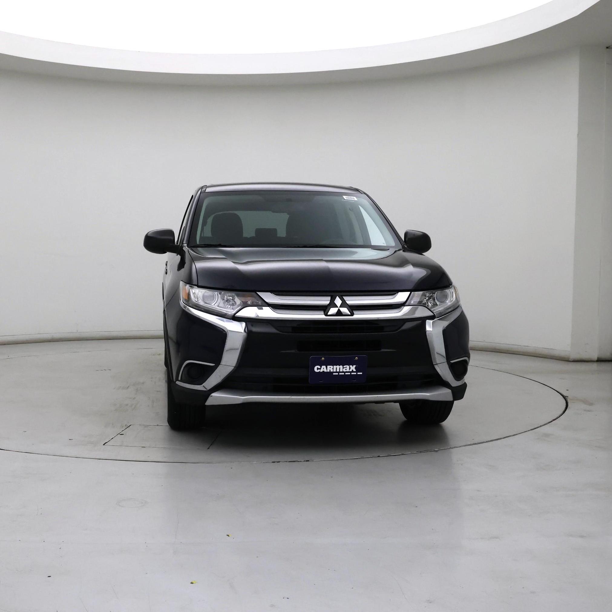 Thumbnail: 2018 Mitsubishi Outlander - 5