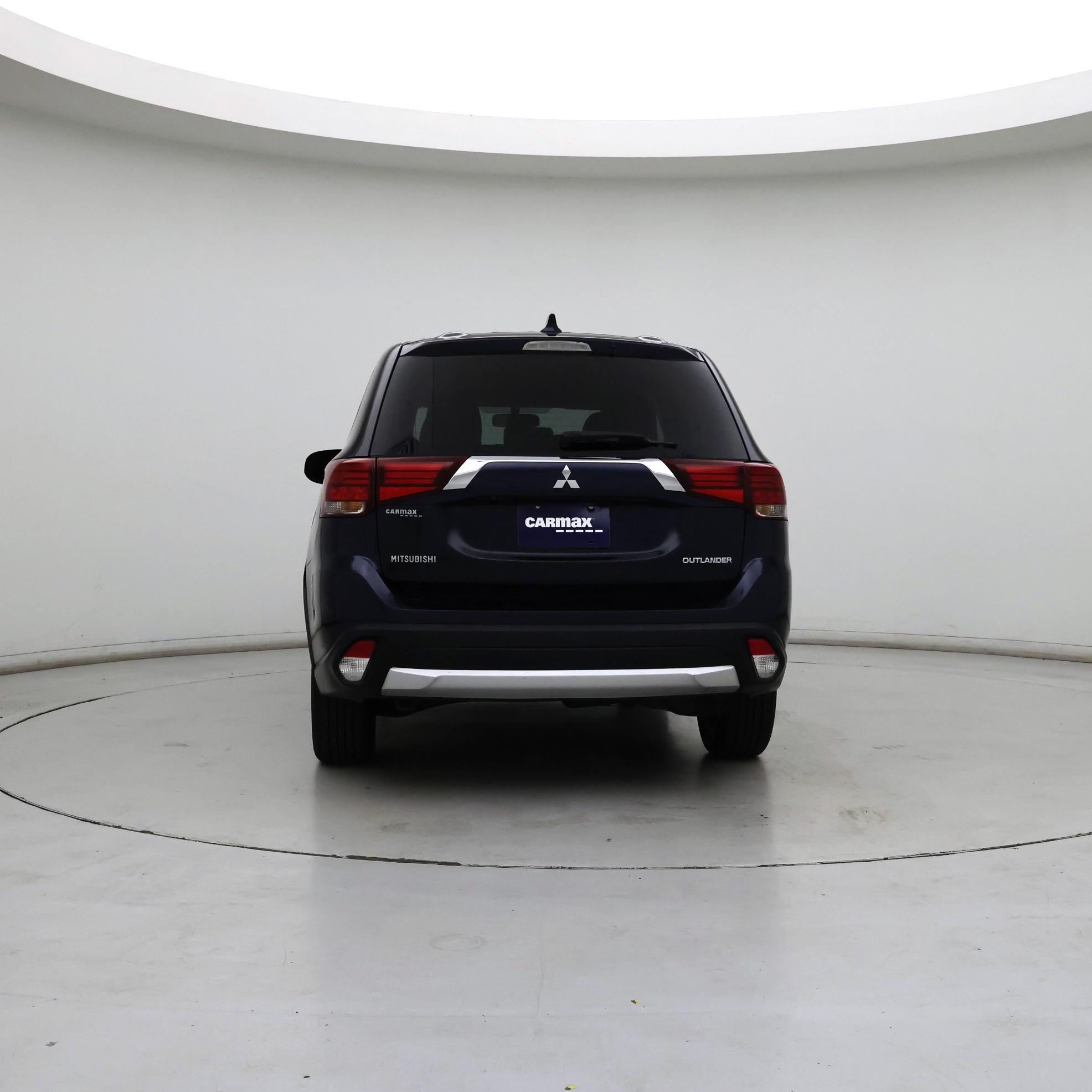 Thumbnail: 2018 Mitsubishi Outlander - 6