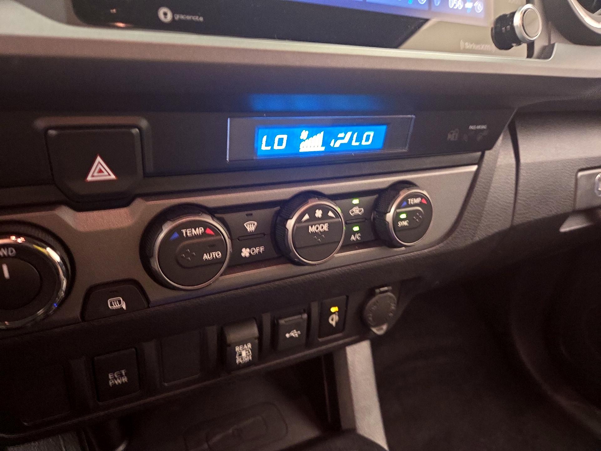 Thumbnail: 2021 Toyota Tacoma - 16