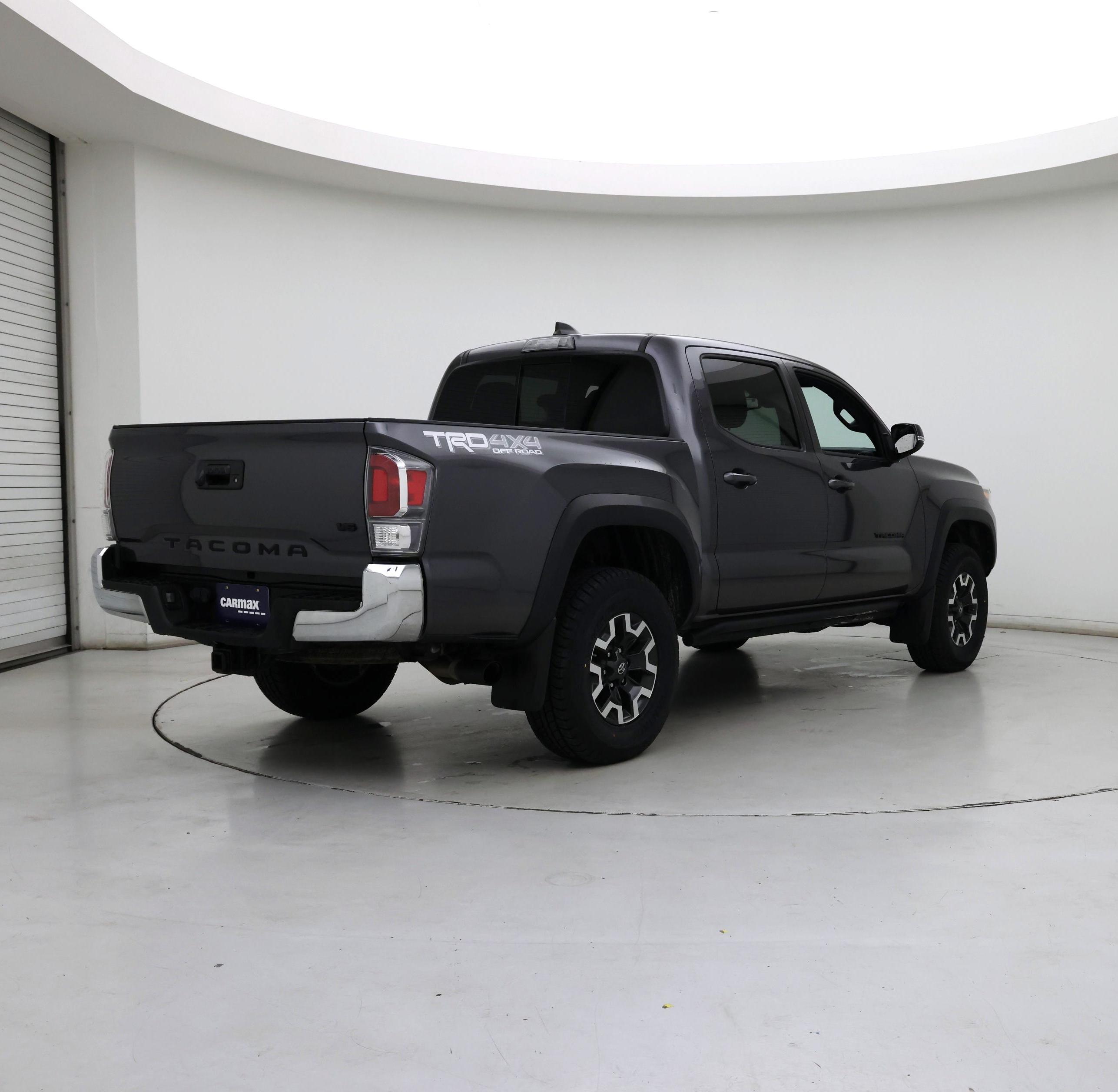 Thumbnail: 2021 Toyota Tacoma - 8