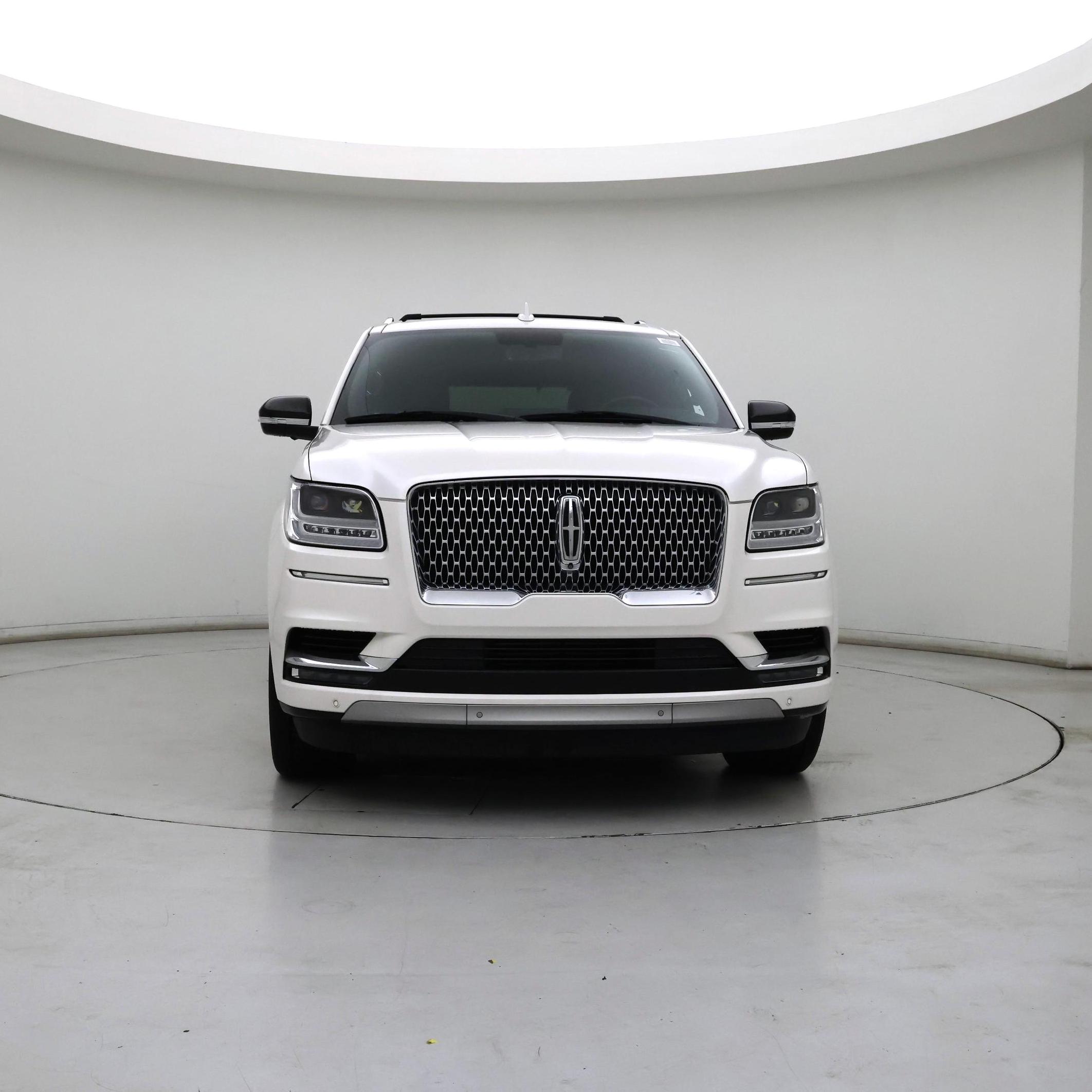 Thumbnail: 2018 Lincoln Navigator - 5